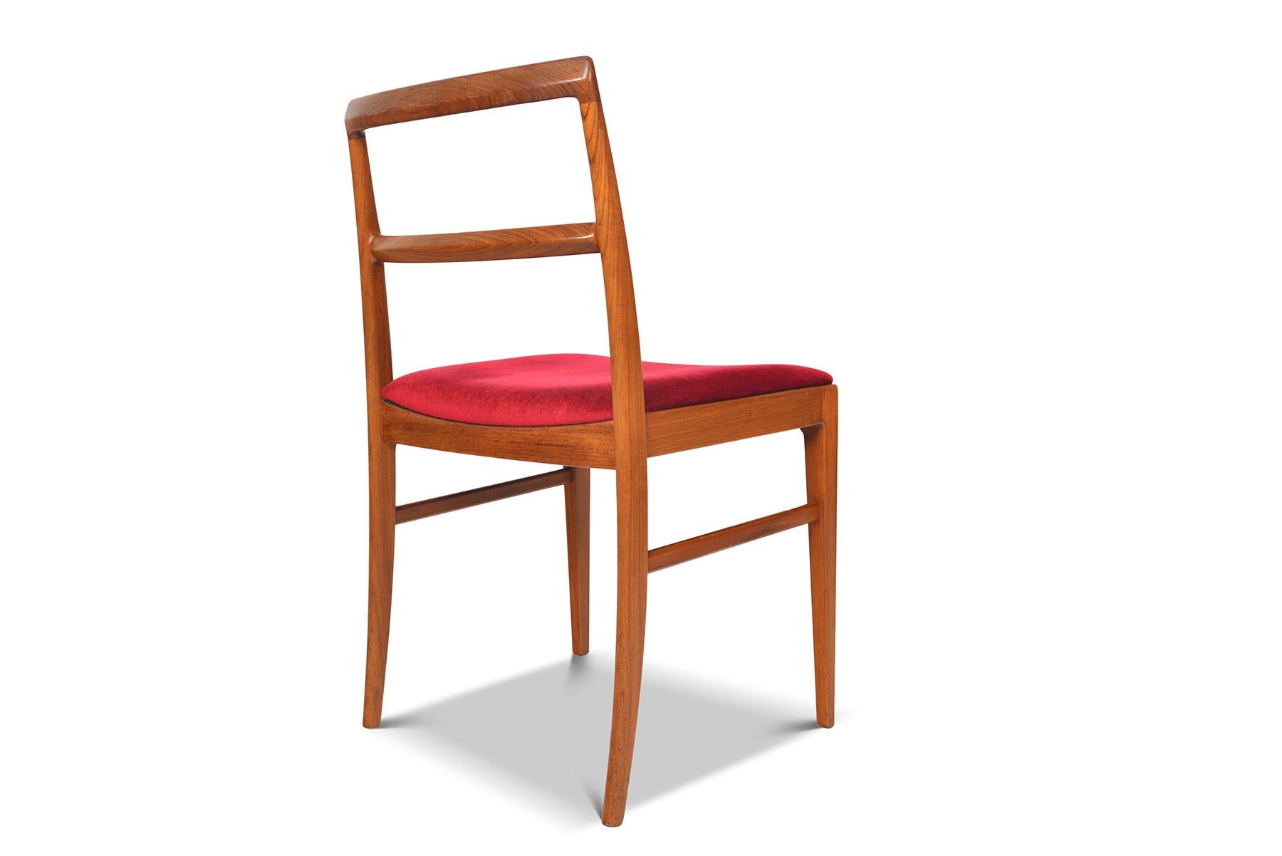 Ensemble de six chaises de salle à manger Arne Vodder en teck Excellent état - En vente à Berkeley, CA