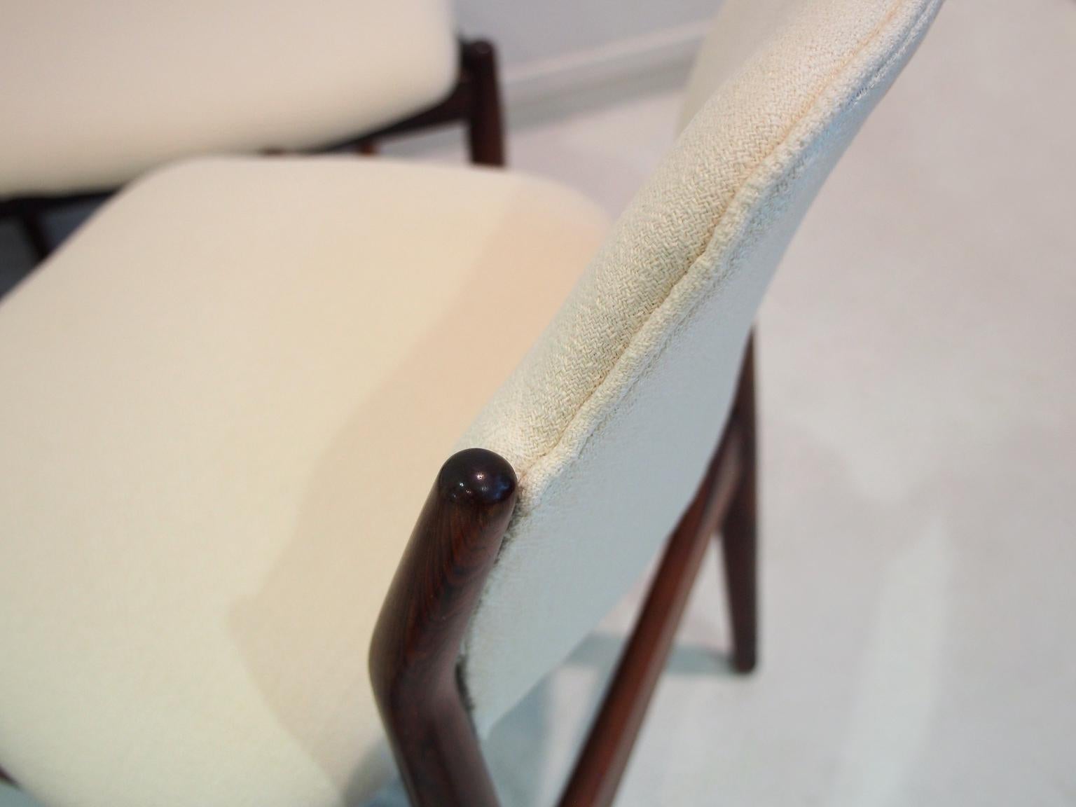 Set of Six Arne Vodder for Sibast Hardwood Chairs with White Textile Covers For Sale 2