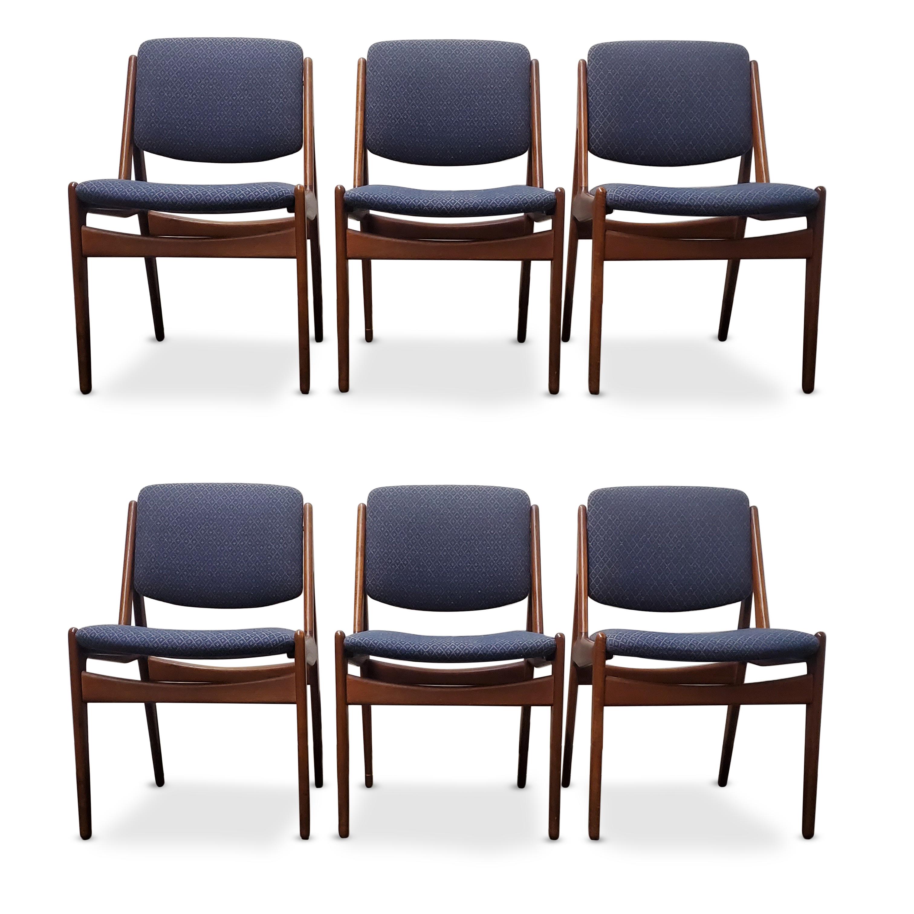 Set of Six Arne Vodder tilt back dining chairs.
