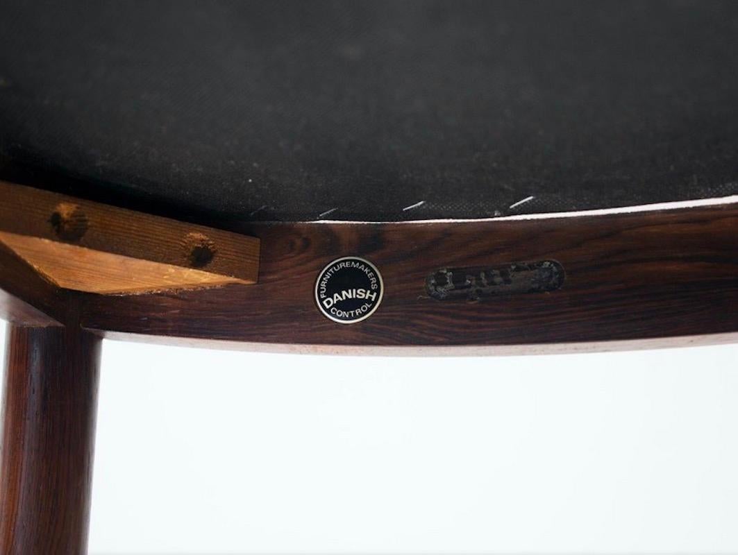 Set di sei sedie da pranzo in legno Arne Vodder Model 422 con rivestimento in tessuto in vendita 2