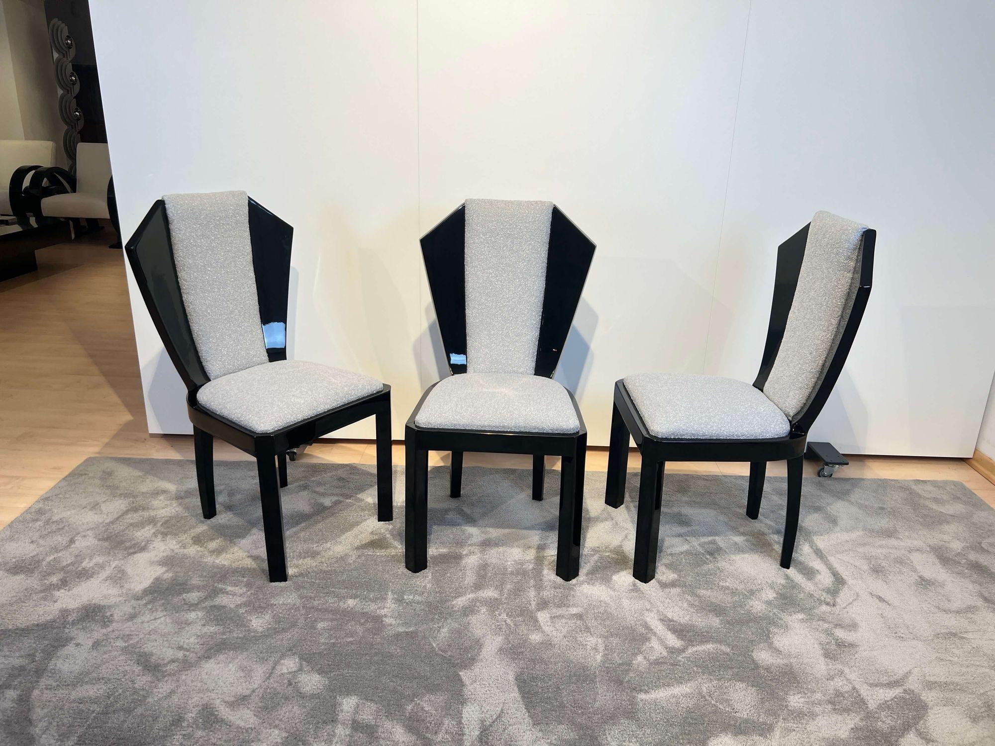 Set of Six Art Deco Dining Chairs, Black Lacquer, Grey Fabric, France circa 1930 For Sale 4
