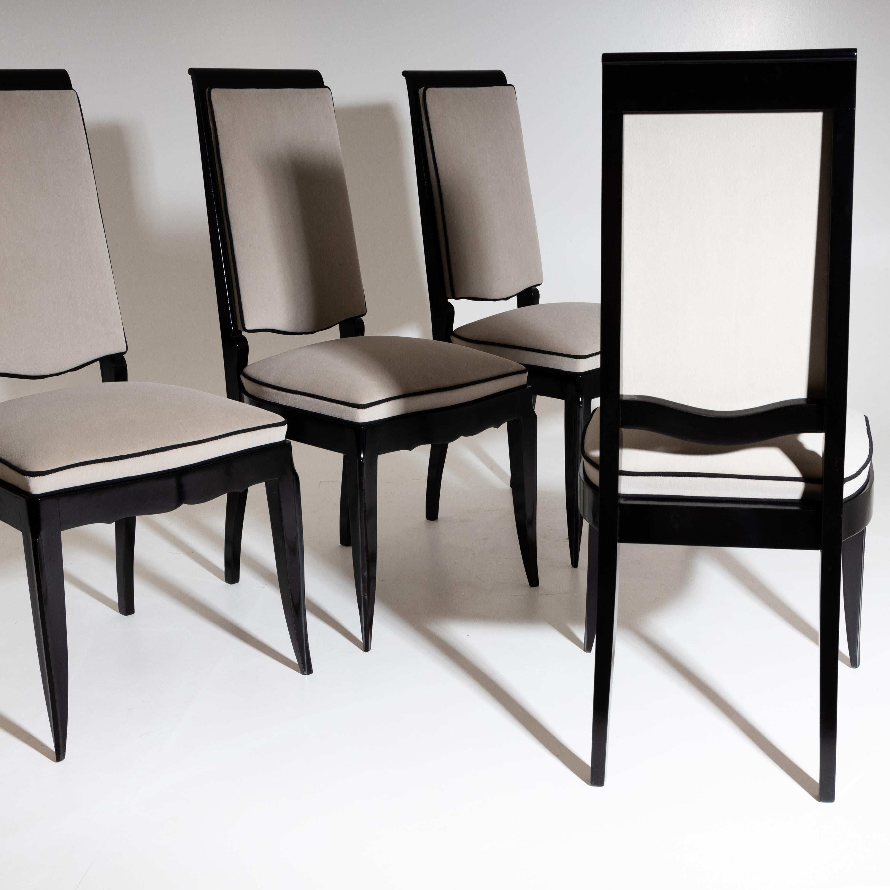 French Set of Six Art Deco Dining Room Chairs, France, 1920s