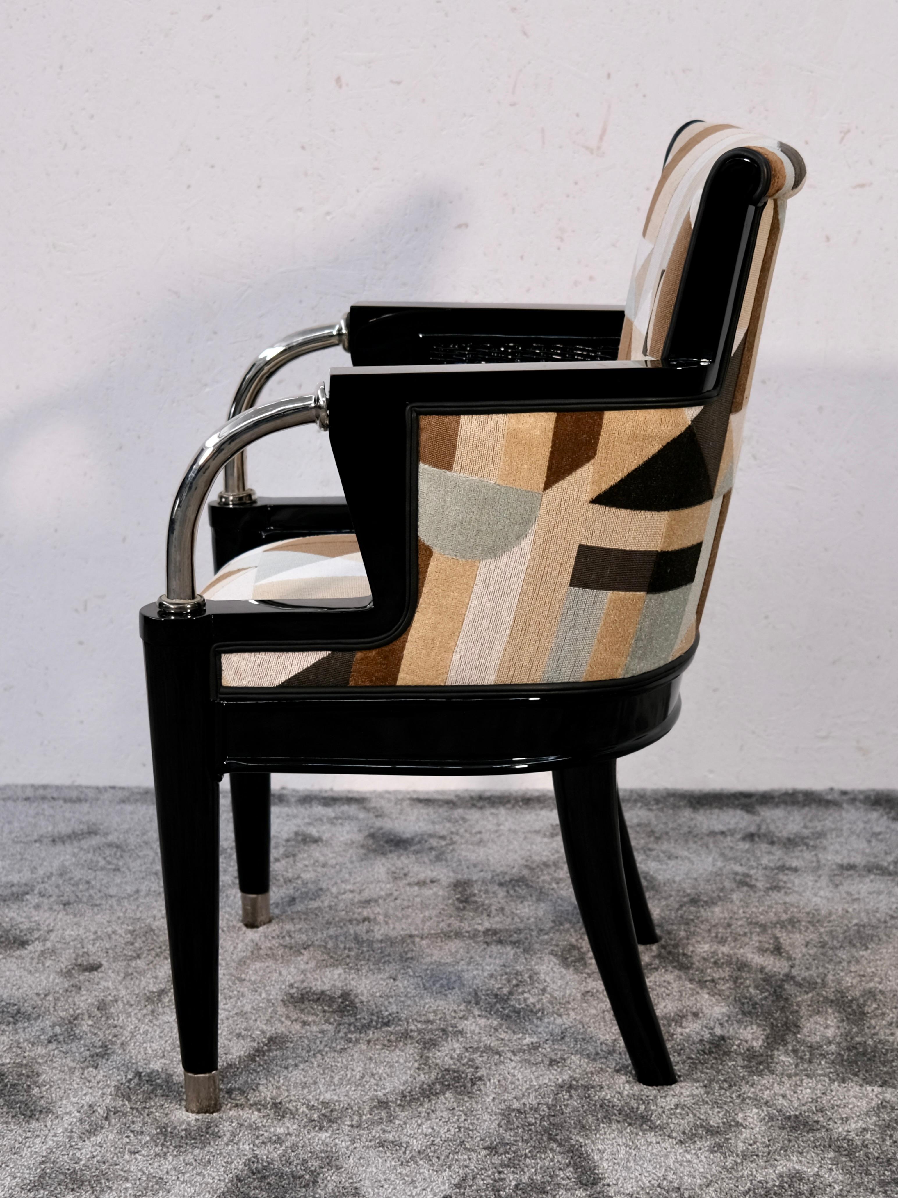 Set of Six Art Deco Dining Room Chairs in Black Lacquer and Geometric Upholstery For Sale 9