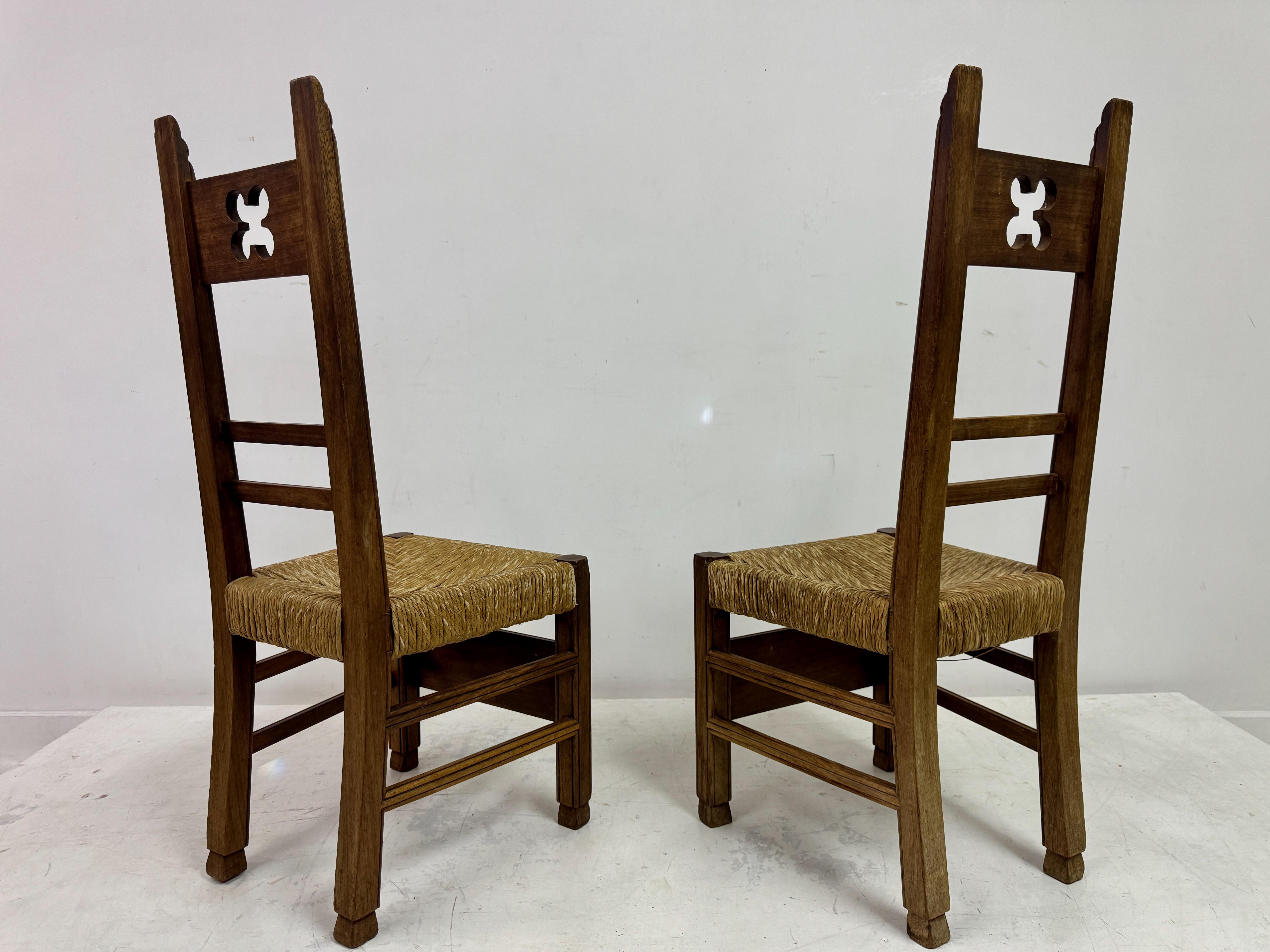 Satz von sechs kirchlichen Arts and Crafts-Esszimmerstühlen, ca. 1920 im Angebot 7