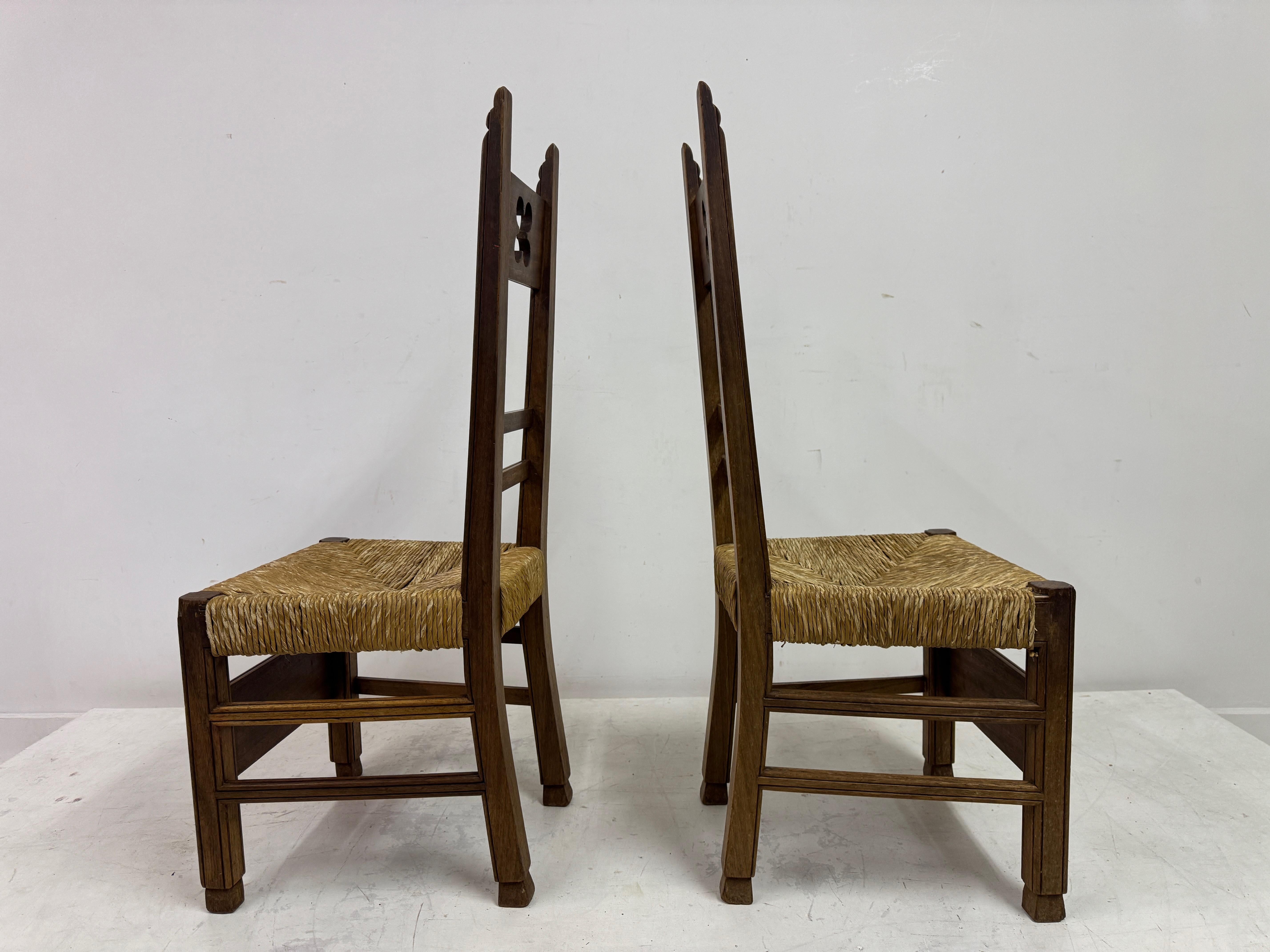 Satz von sechs kirchlichen Arts and Crafts-Esszimmerstühlen, ca. 1920 im Angebot 9
