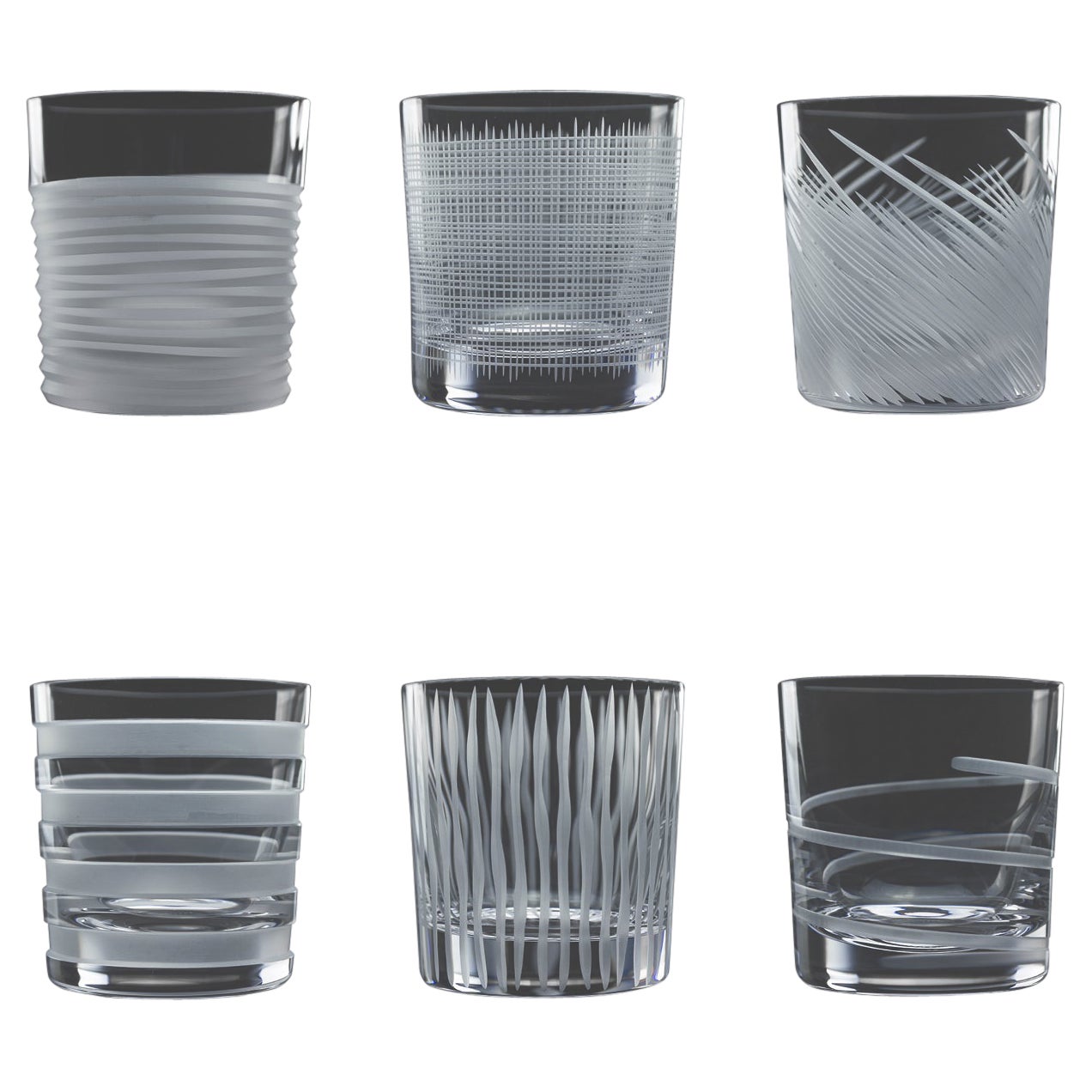 Lot de six gobelets en verre de Murano gravés et assortis