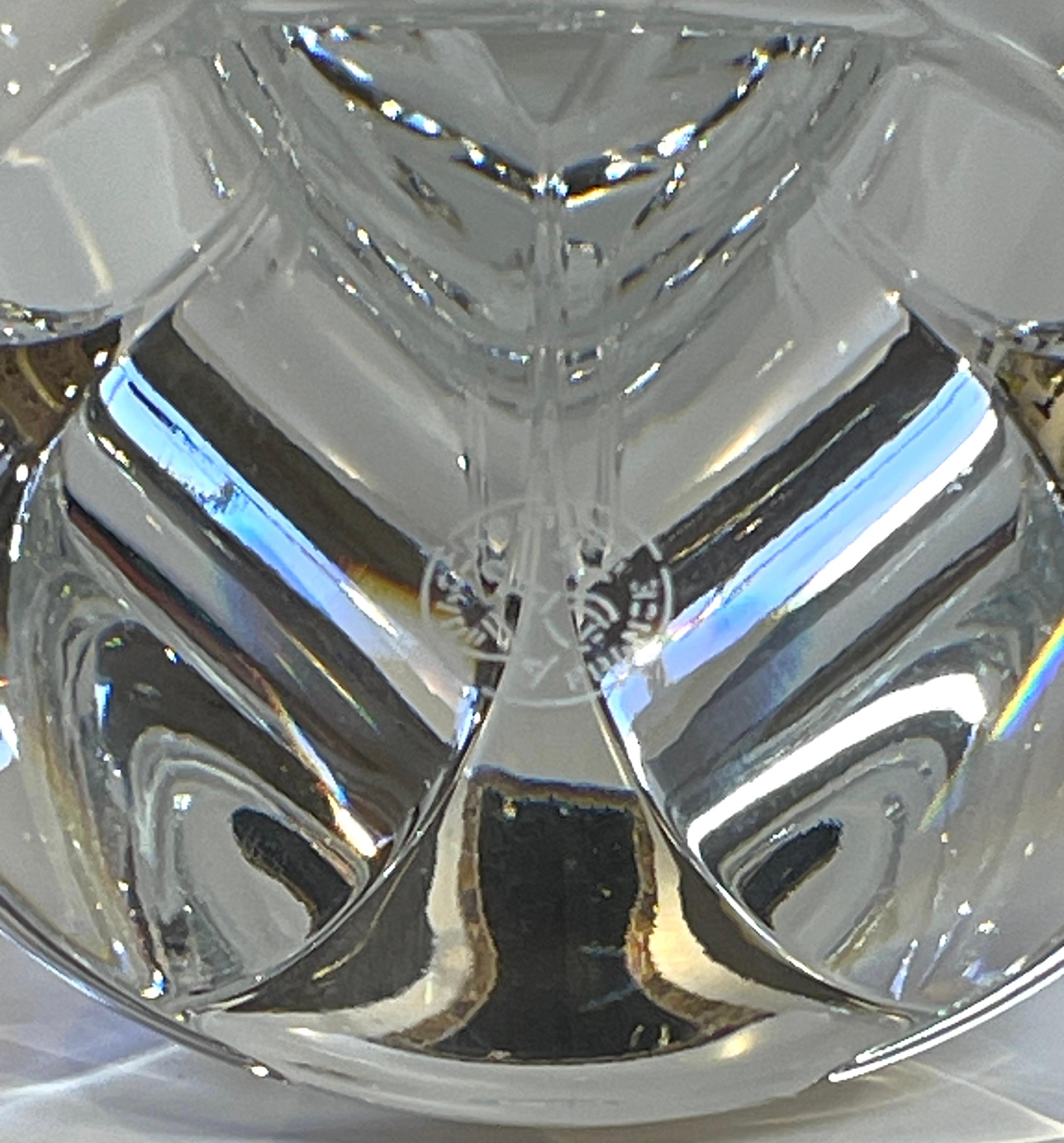 Cristal Ensemble de six gobelets en cristal de Baccarat 'Neptune' de 9,25 pouces, probablement une commande spéciale  en vente