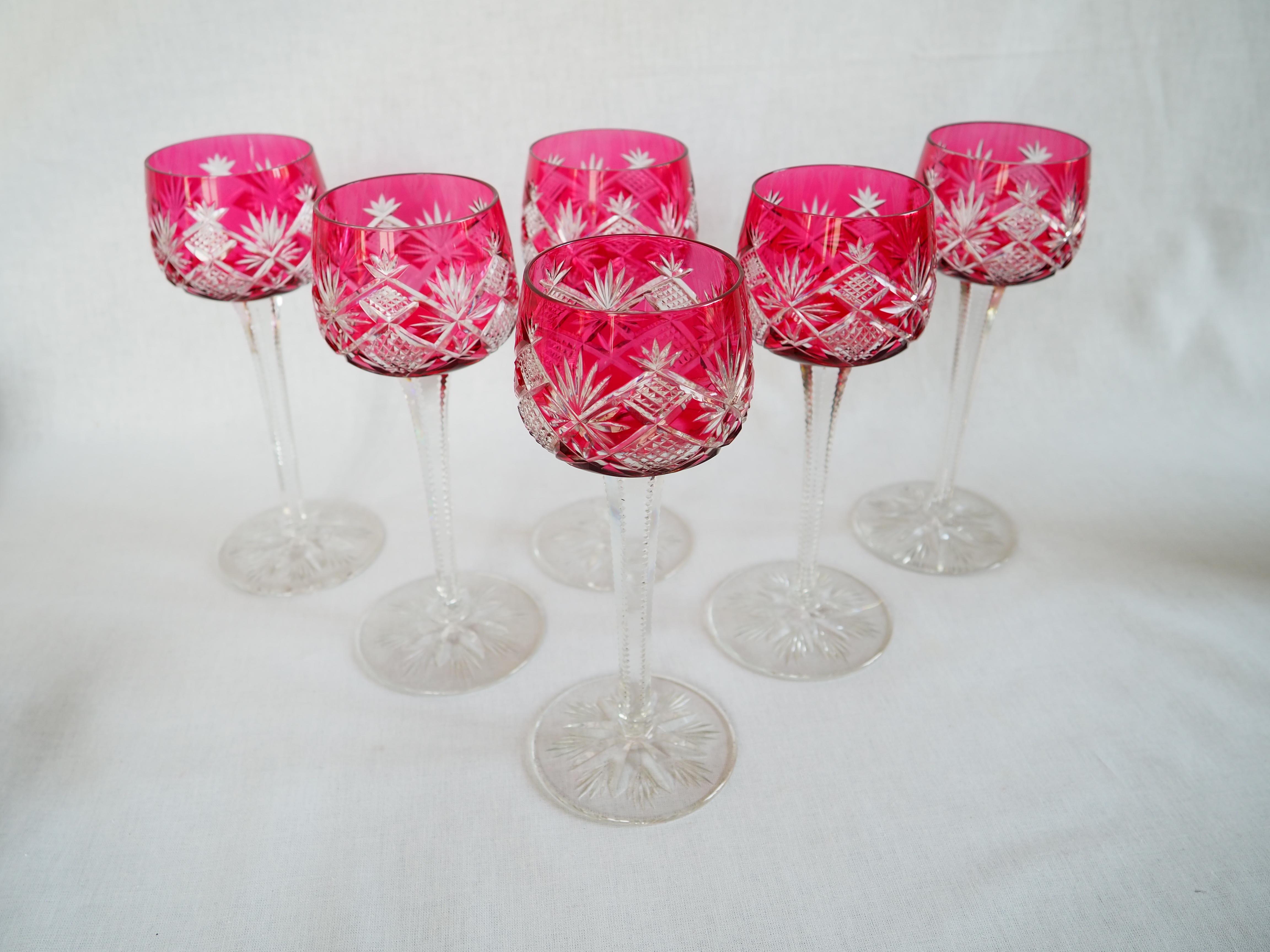 Ensemble de six verres à vin en cristal de Baccarat - Modèle No No. en vente 4