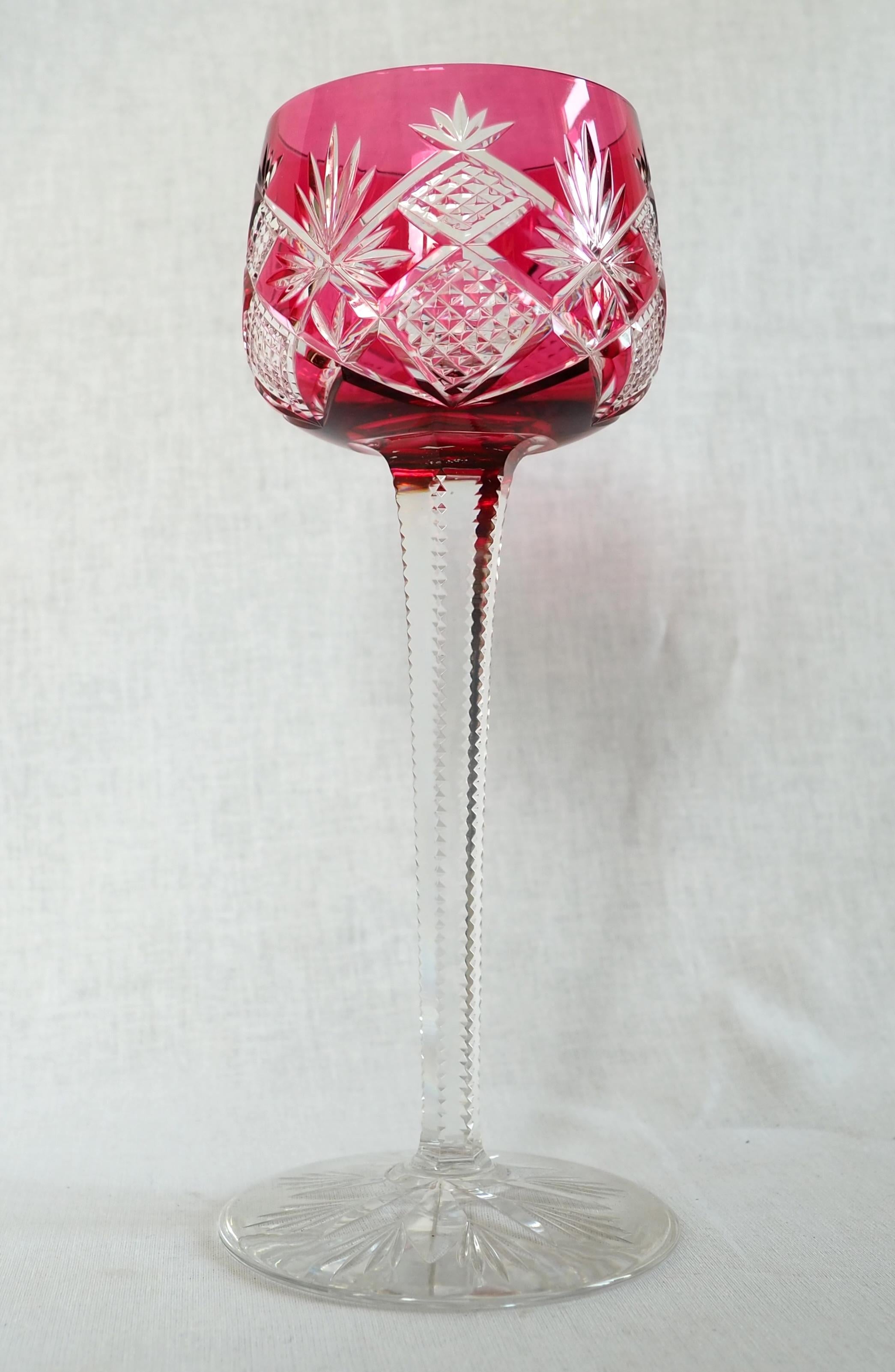 Français Ensemble de six verres à vin en cristal de Baccarat - Modèle No No. en vente