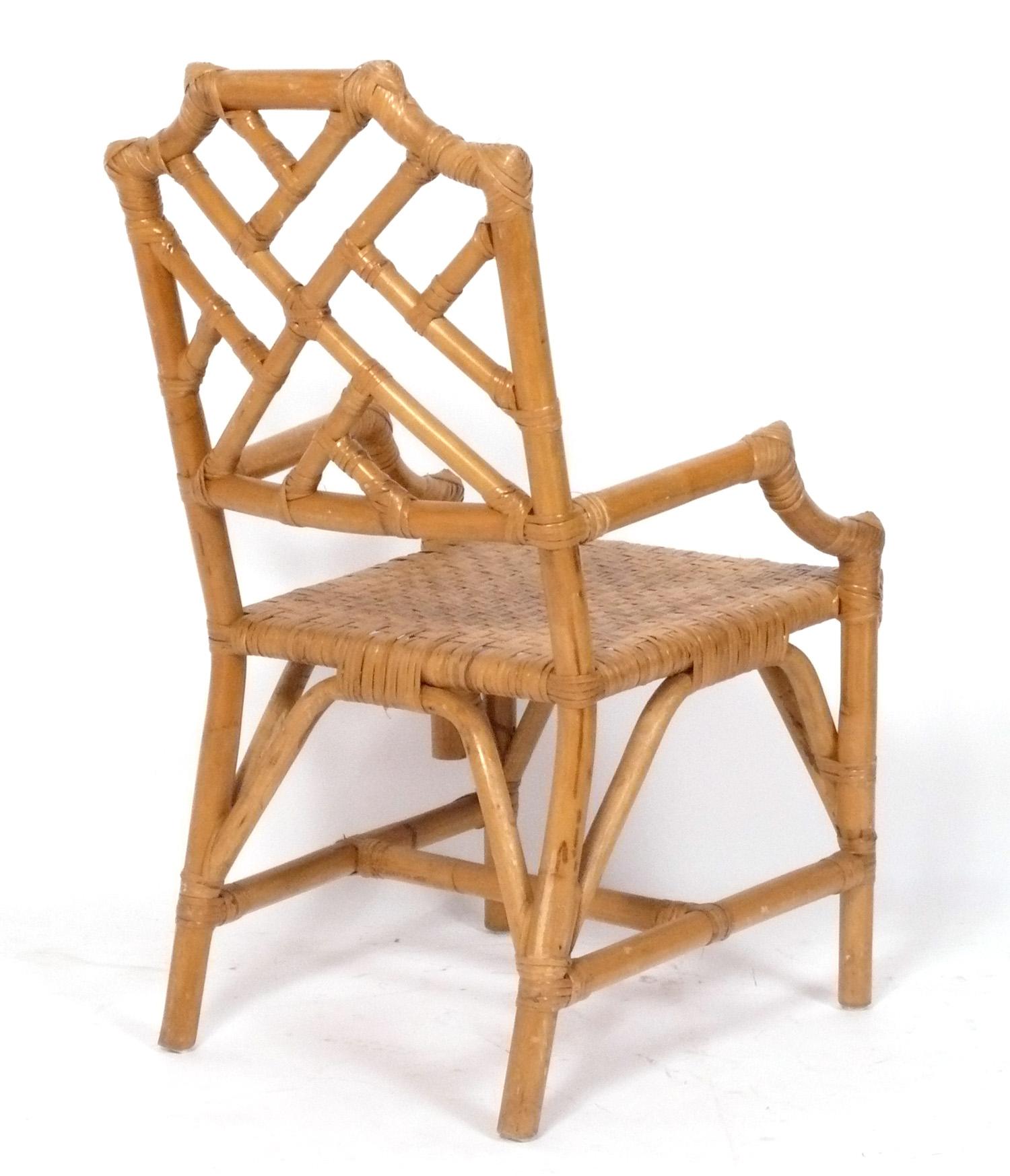 Americano Set di sei sedie da pranzo con schienale in bambù e rattan in vendita