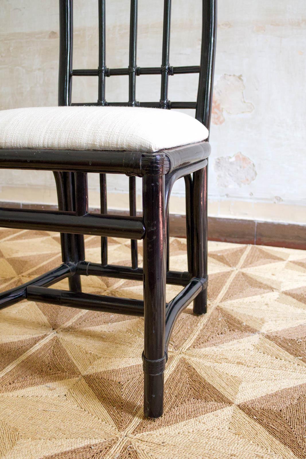 Laqué Ensemble de six chaises en bambou - années 1980 en vente