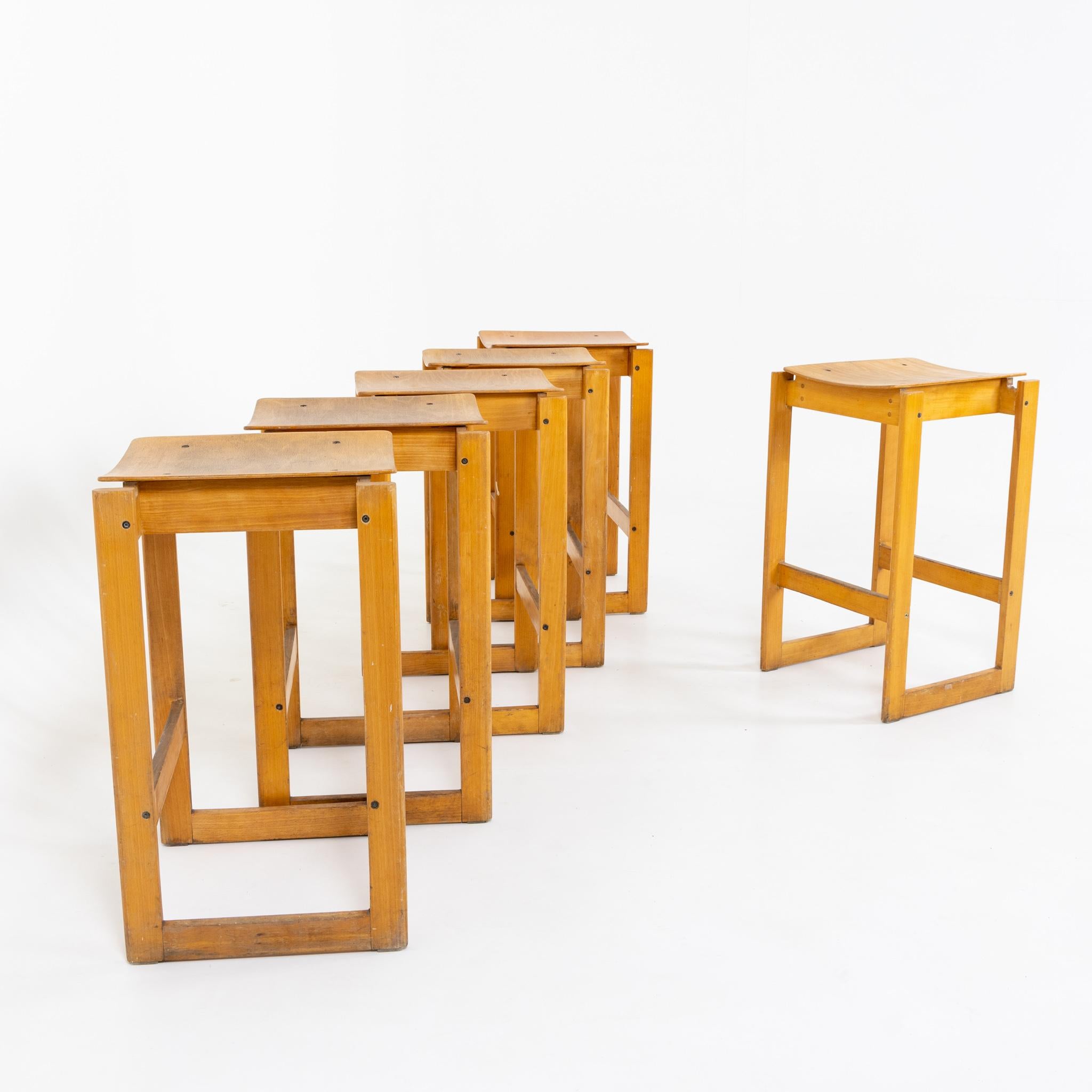 Mid-Century Modern Set of Six Bar Stools, 20th Century For Sale