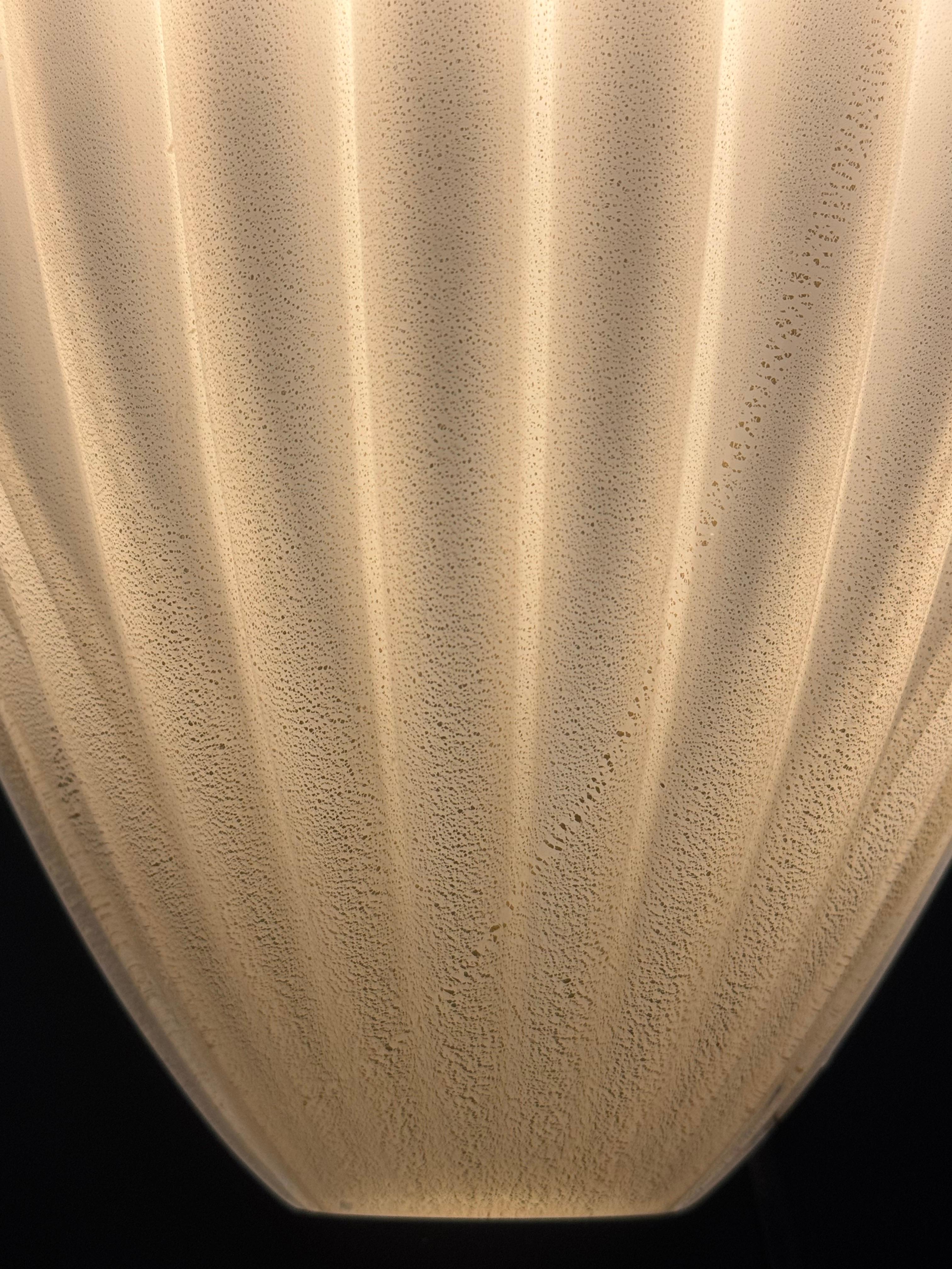 Italian Set of Six Barovier e Toso Cream Gold Dusted Murano Glass Wall Sconces, 1970s For Sale