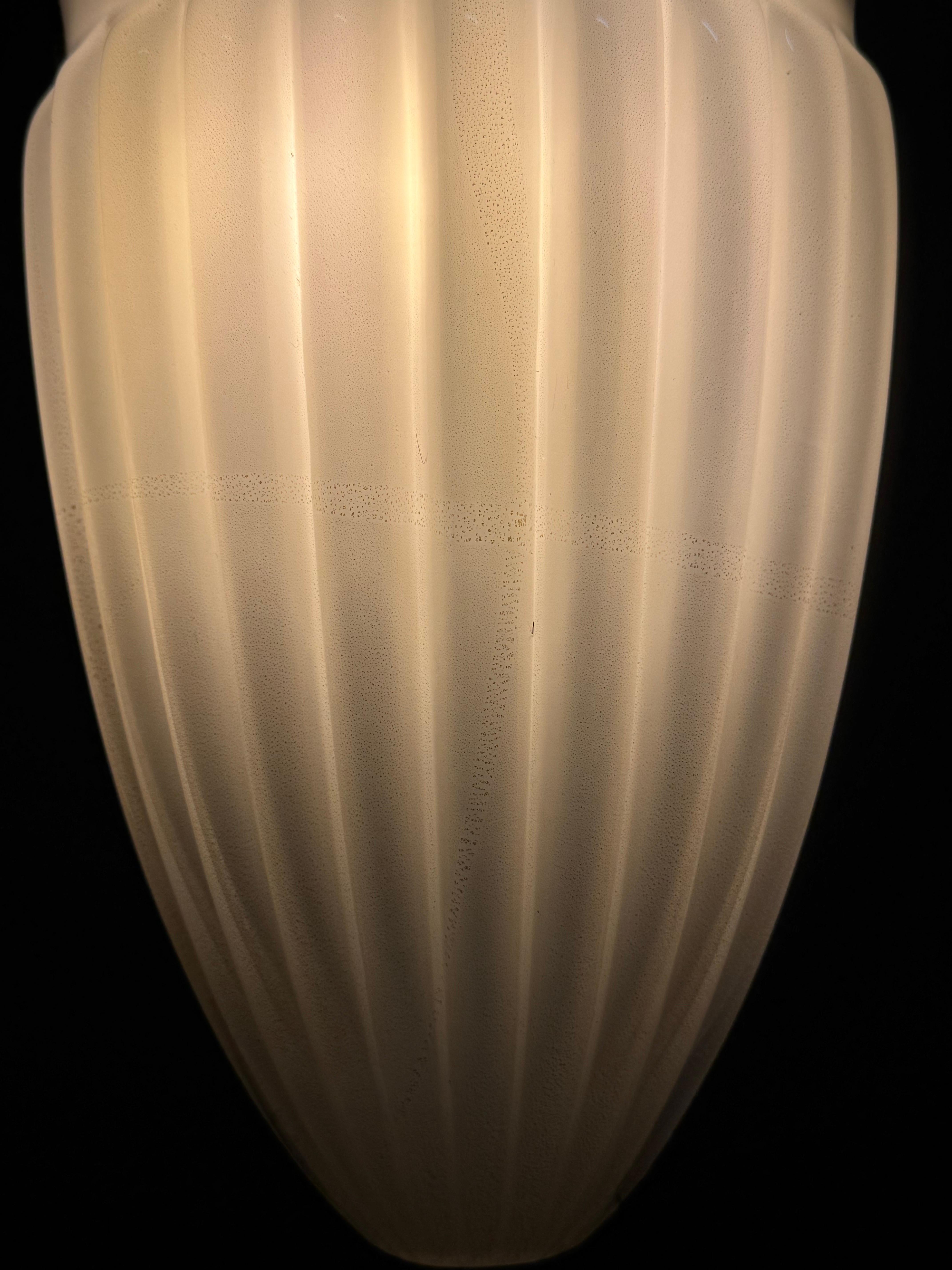 Lacquered Set of Six Barovier e Toso Cream Gold Dusted Murano Glass Wall Sconces, 1970s For Sale