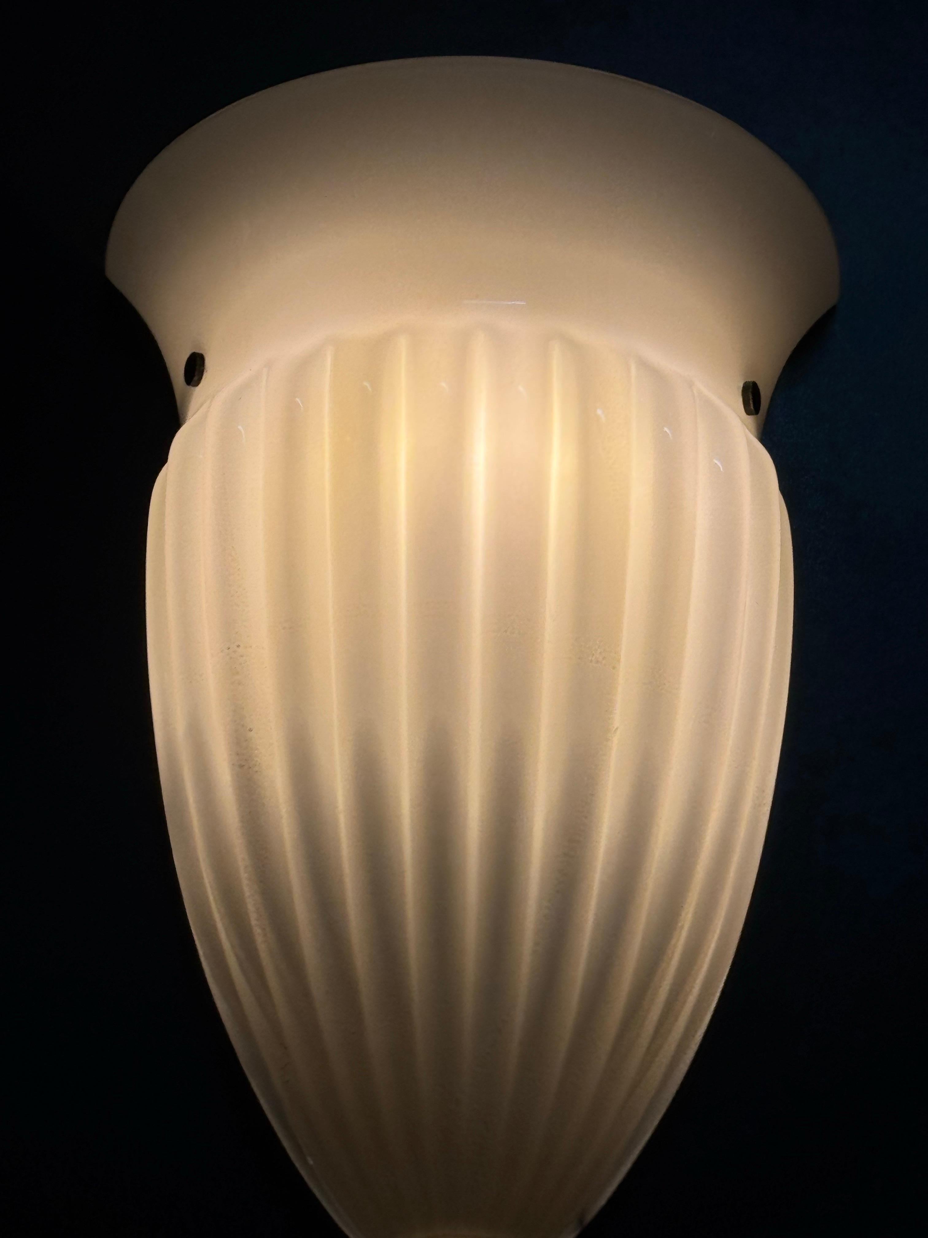 Set of Six Barovier e Toso Cream Gold Dusted Murano Glass Wall Sconces, 1970s For Sale 1
