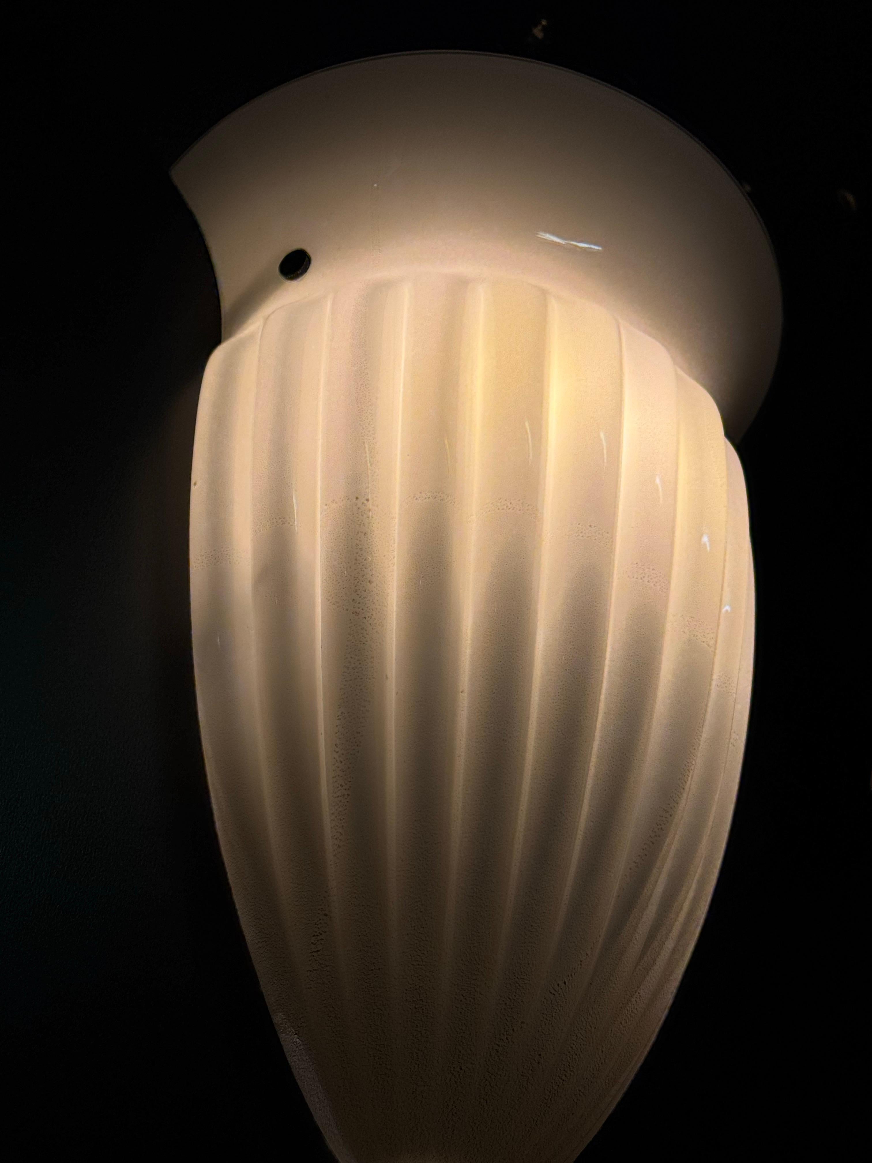 Set of Six Barovier e Toso Cream Gold Dusted Murano Glass Wall Sconces, 1970s For Sale 2
