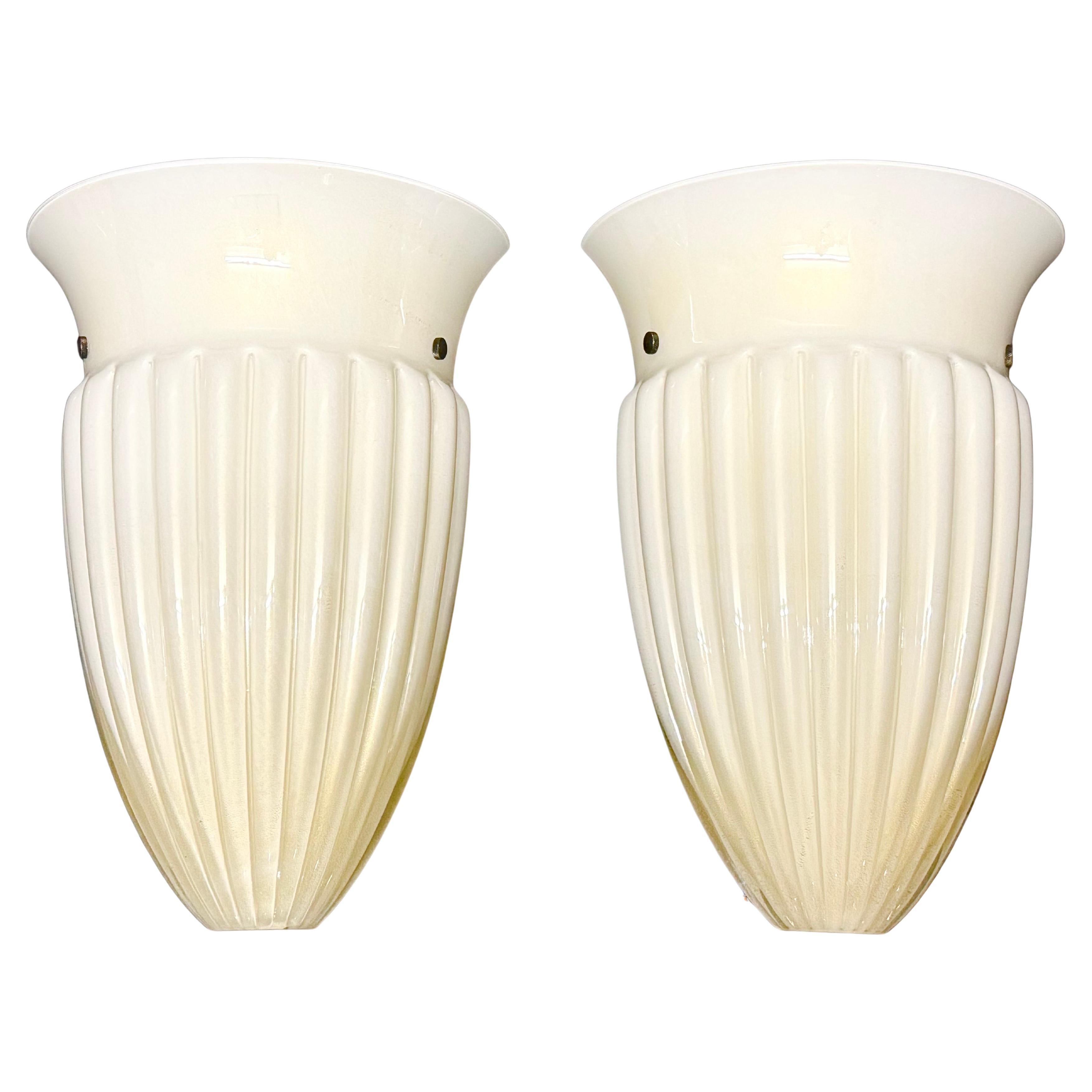Set of Six Barovier e Toso Cream Gold Dusted Murano Glass Wall Sconces, 1970s