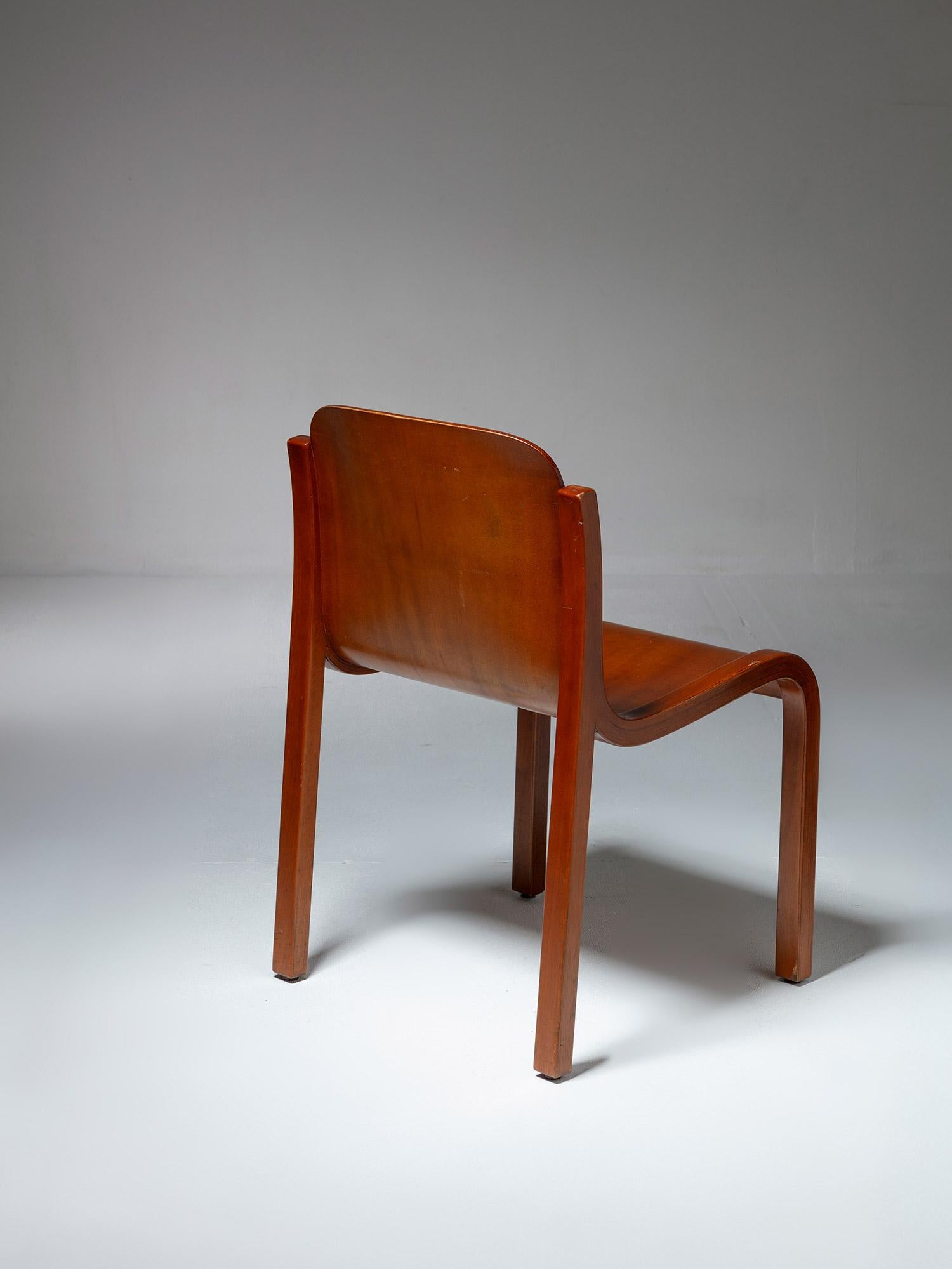 Ensemble de six chaises Bartoli Mito en contreplaqué pour T70, Italie, années 1960 en vente 5
