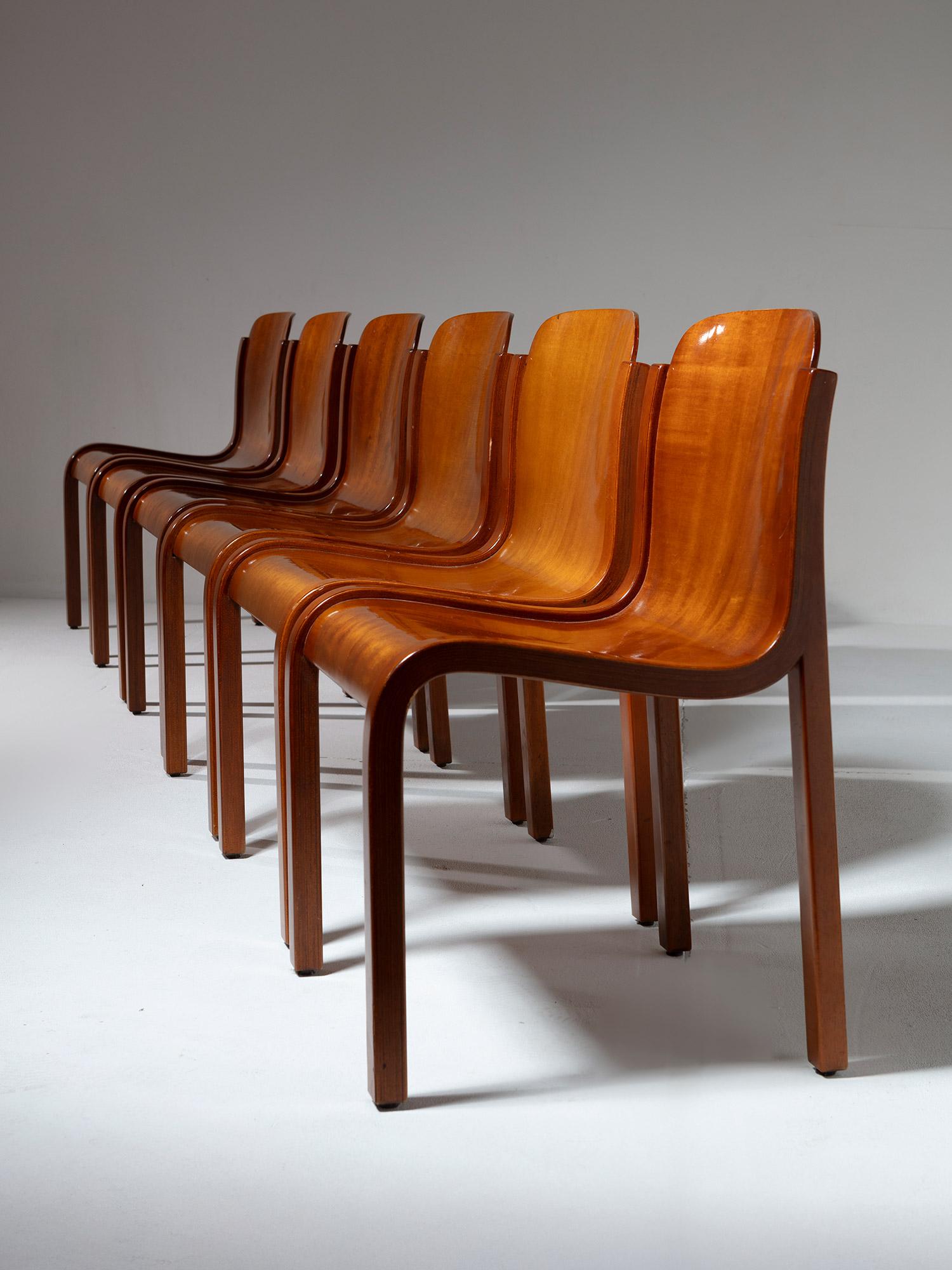 italien Ensemble de six chaises Bartoli Mito en contreplaqué pour T70, Italie, années 1960 en vente