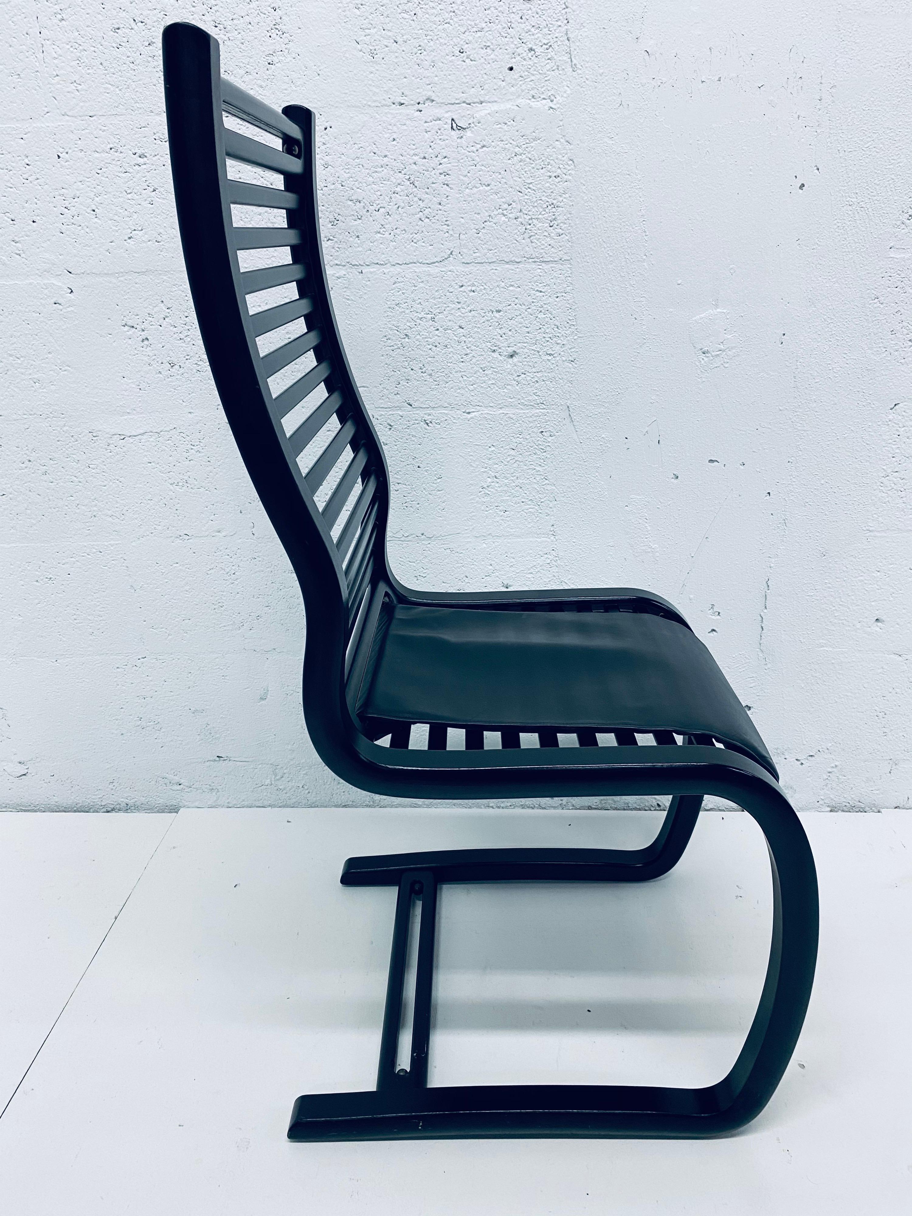 Bauhaus Ensemble de six chaises de salle à manger en porte-à-faux Terge Hope Spring noires pour Westnofa en vente