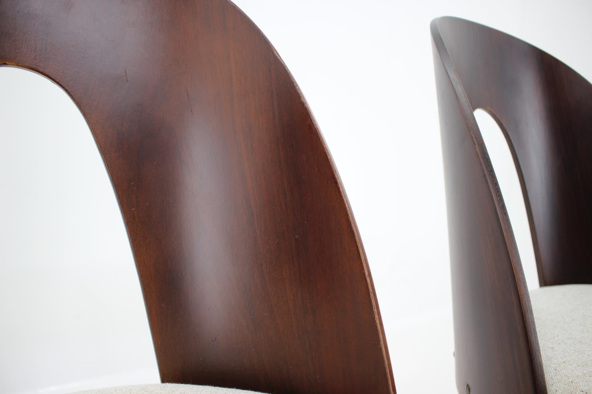 Set of Six Beautiful Dining Chairs by Antonín Šuman, 1960s In Good Condition In Praha, CZ