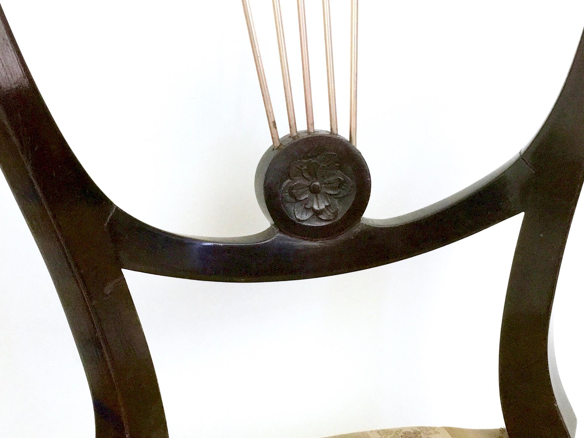 Ensemble de six chaises de salle à manger vintage en hêtre et laiton avec tissu Goldenrod, Italie en vente 1