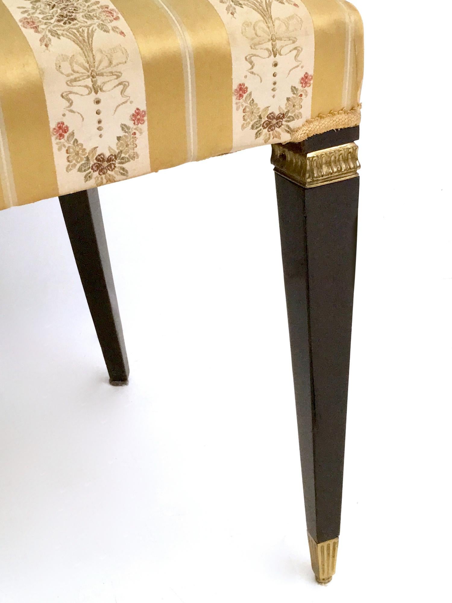 Ensemble de six chaises de salle à manger vintage en hêtre et laiton avec tissu Goldenrod, Italie en vente 2