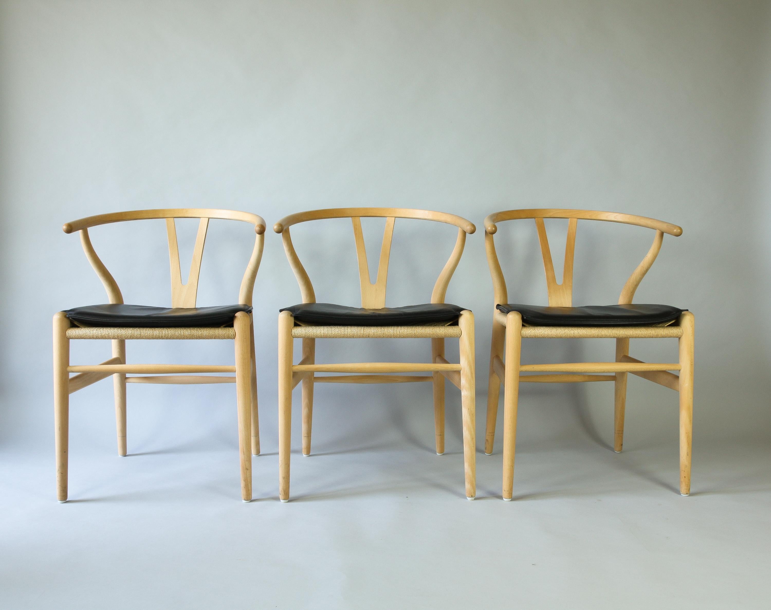 Set of Six Beech Dining Chairs, Wishbone CH24, Hans Wegner, Denmark 1