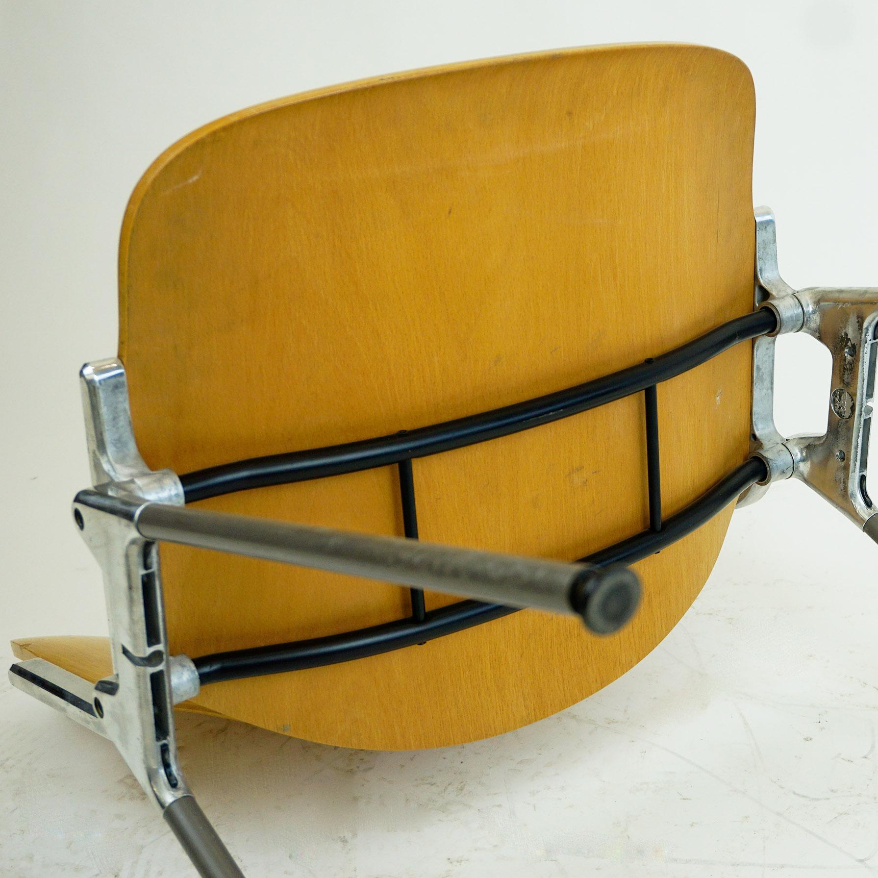 Set of Six Beechwood Castelli DSC 106 Stacking Chairs by Giancarlo Piretti 8