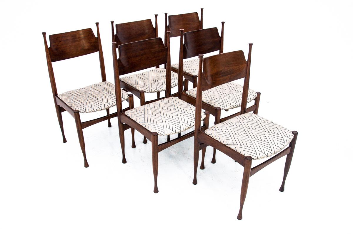 Scandinavian Modern Set of Six Beige Chairs, Scandinavia, 1940s, Restored
