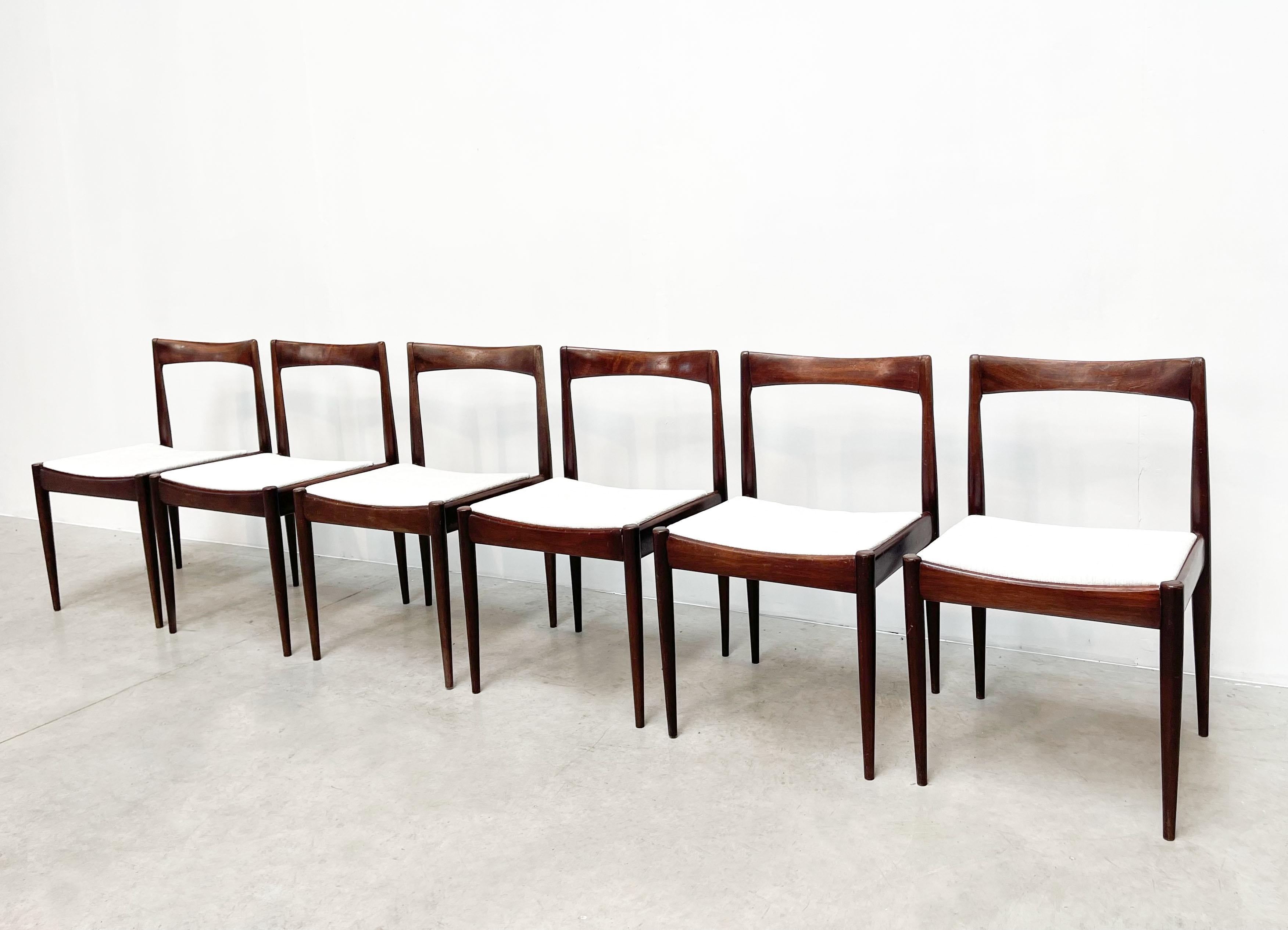 Late 20th Century Set of six Belgian midcentury dining chairs