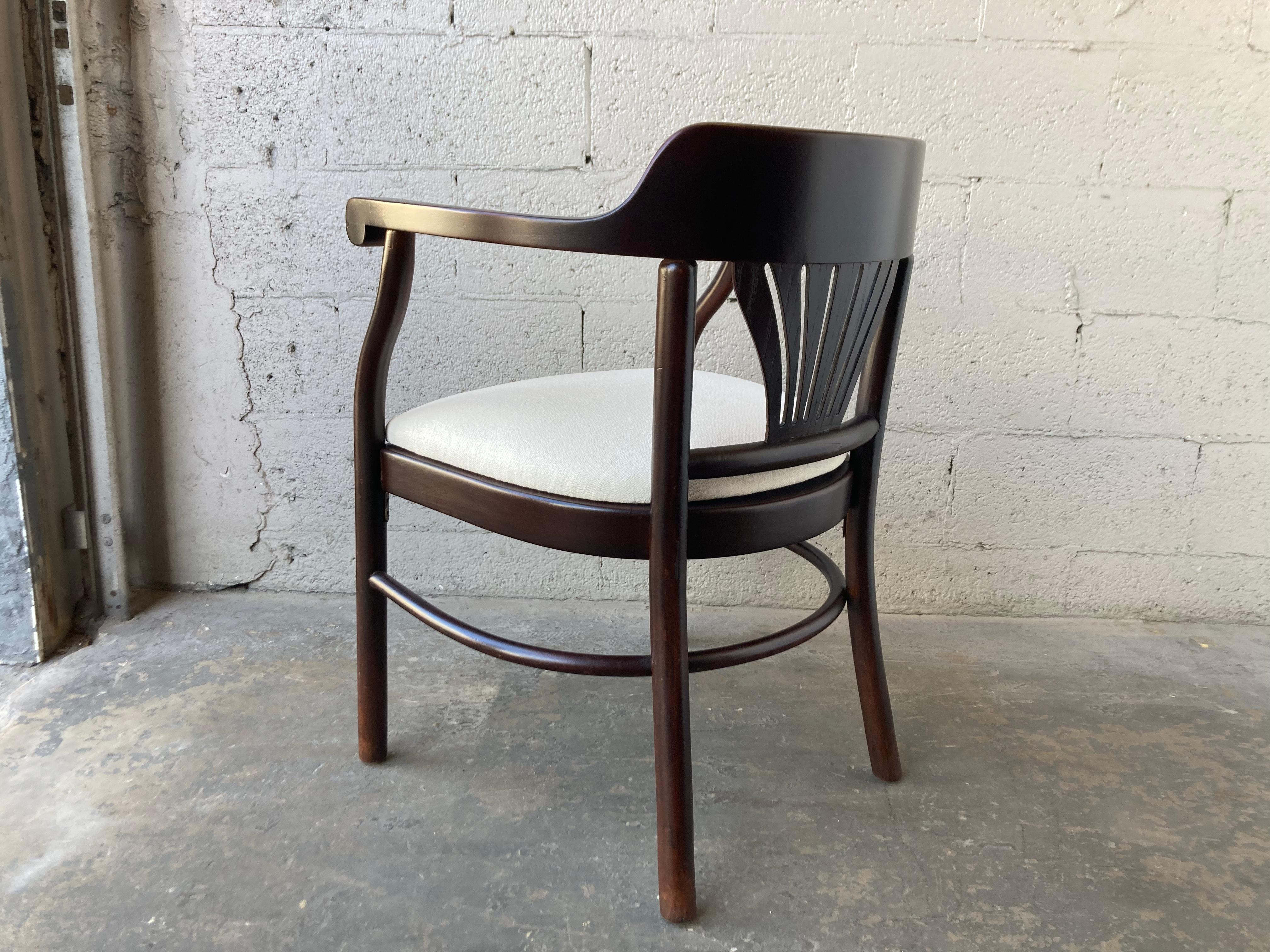 Set of Six Bentwood Arm Dining Chairs For Sale 6