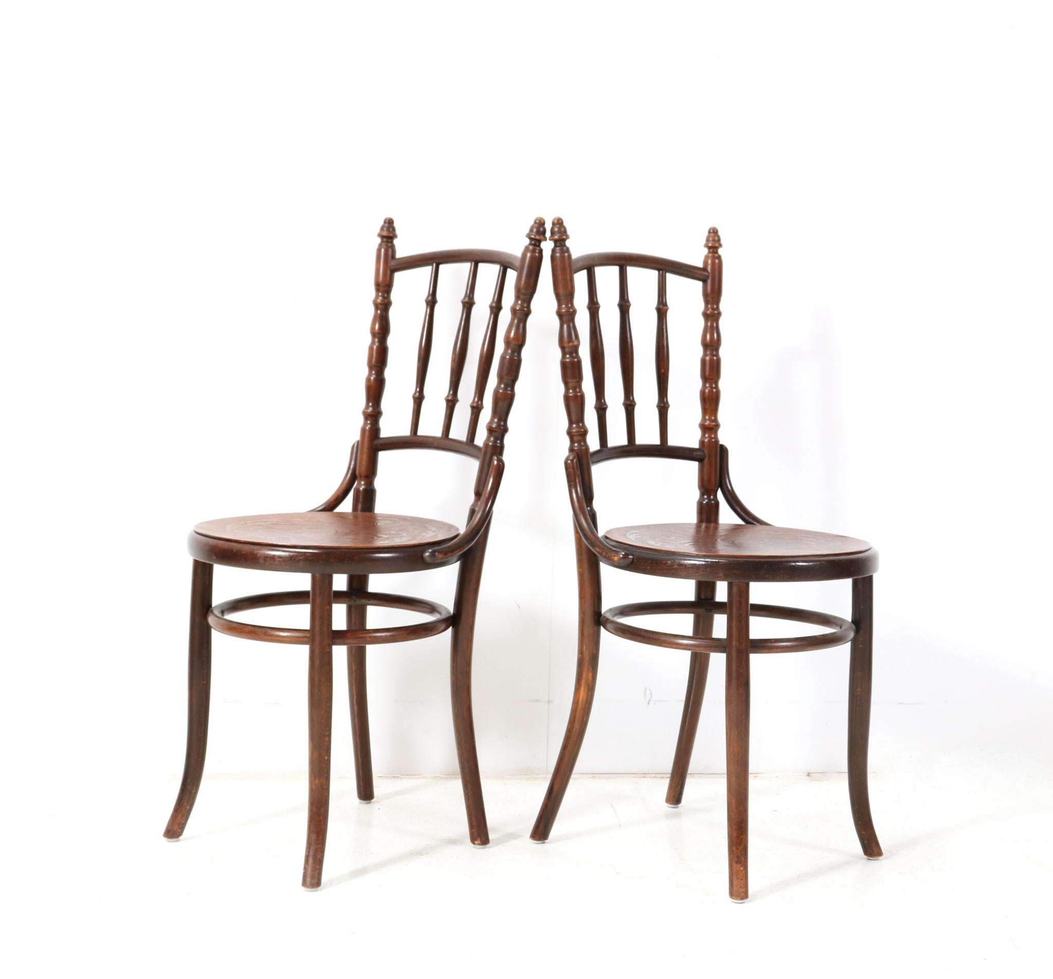 Beech Set of Six Bentwood Art Nouveau Bistro Chairs by Fischel, 1900s For Sale