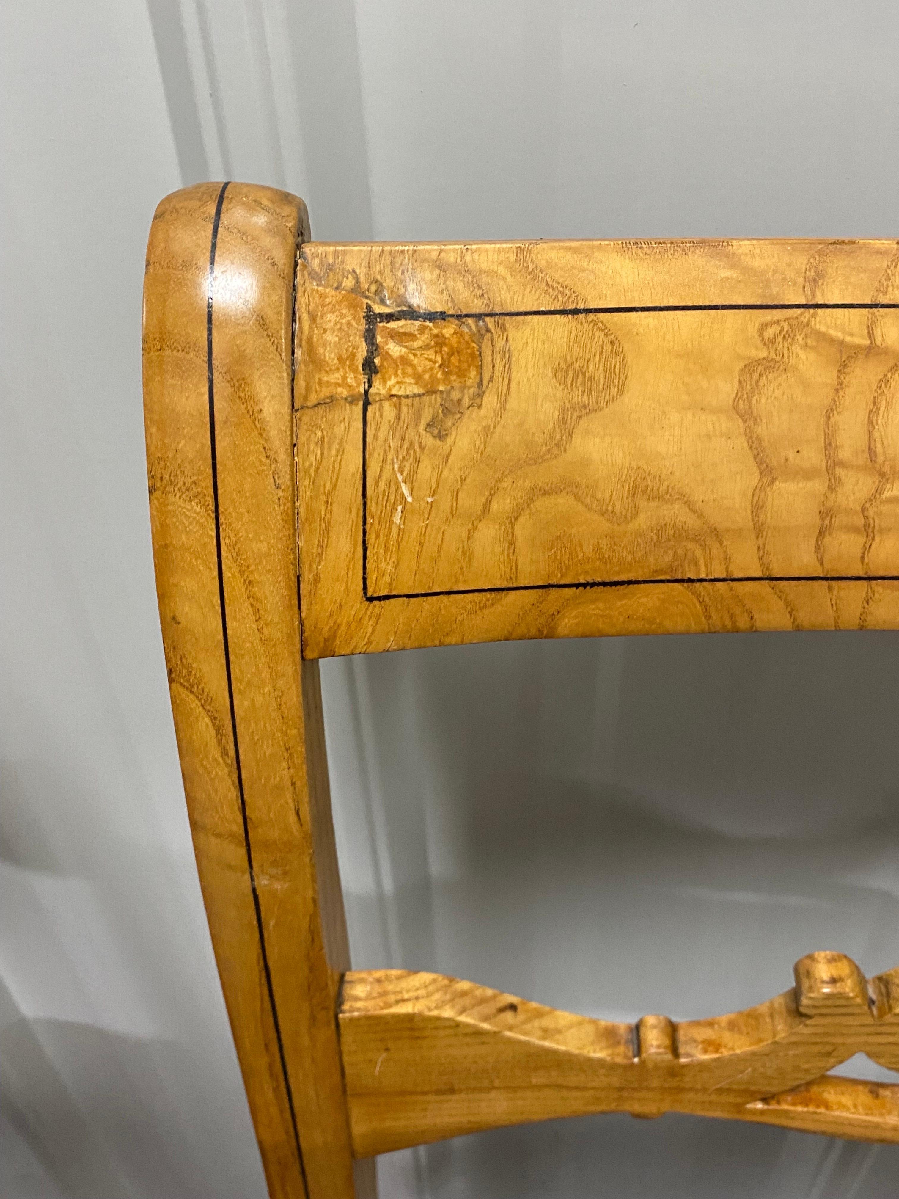 Set of Six Biedermeier Ash Dining Chairs, Central Germany, c. 1830/35 For Sale 6