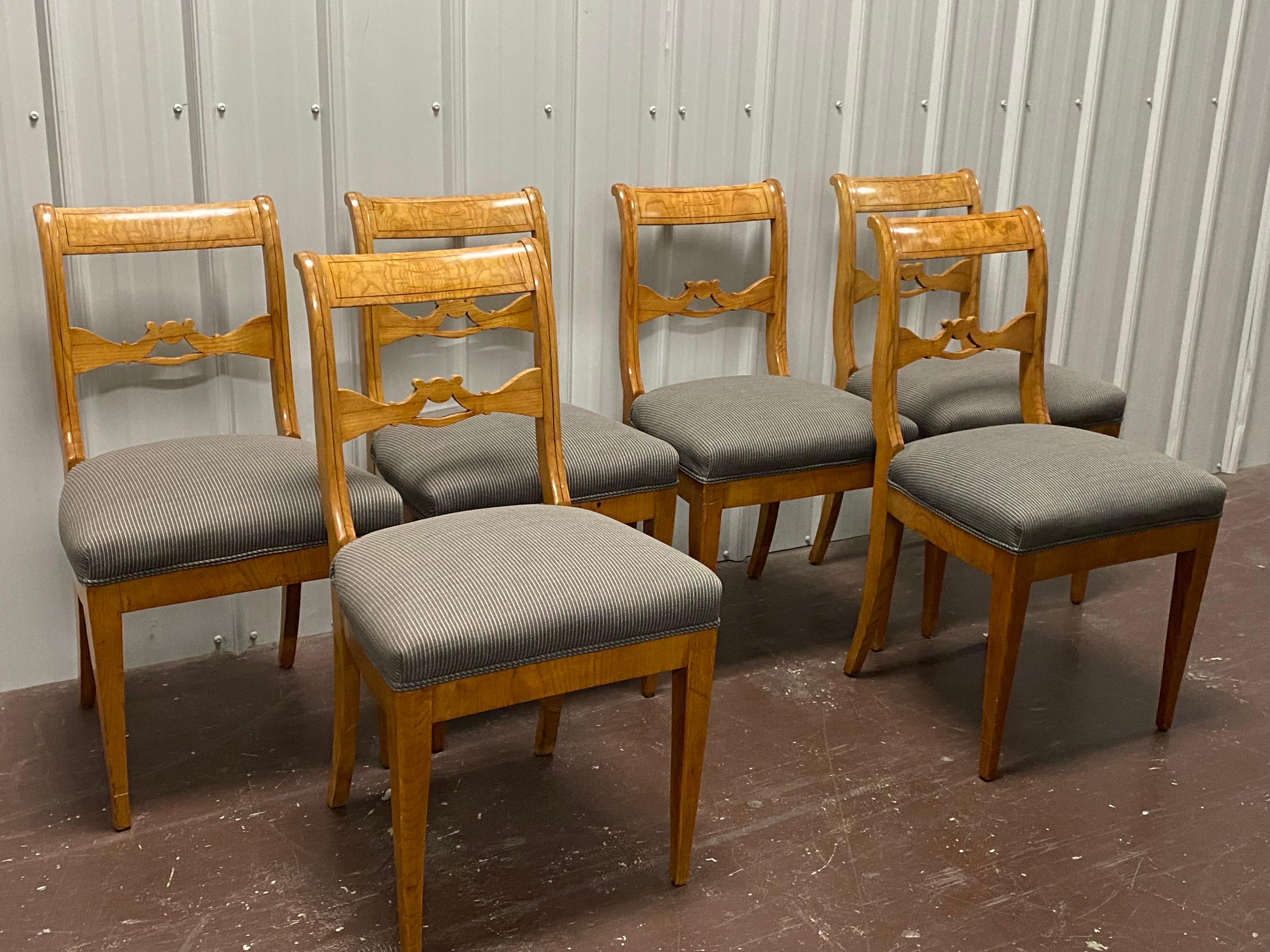 Inlay Set of Six Biedermeier Ash Dining Chairs, Central Germany, c. 1830/35 For Sale