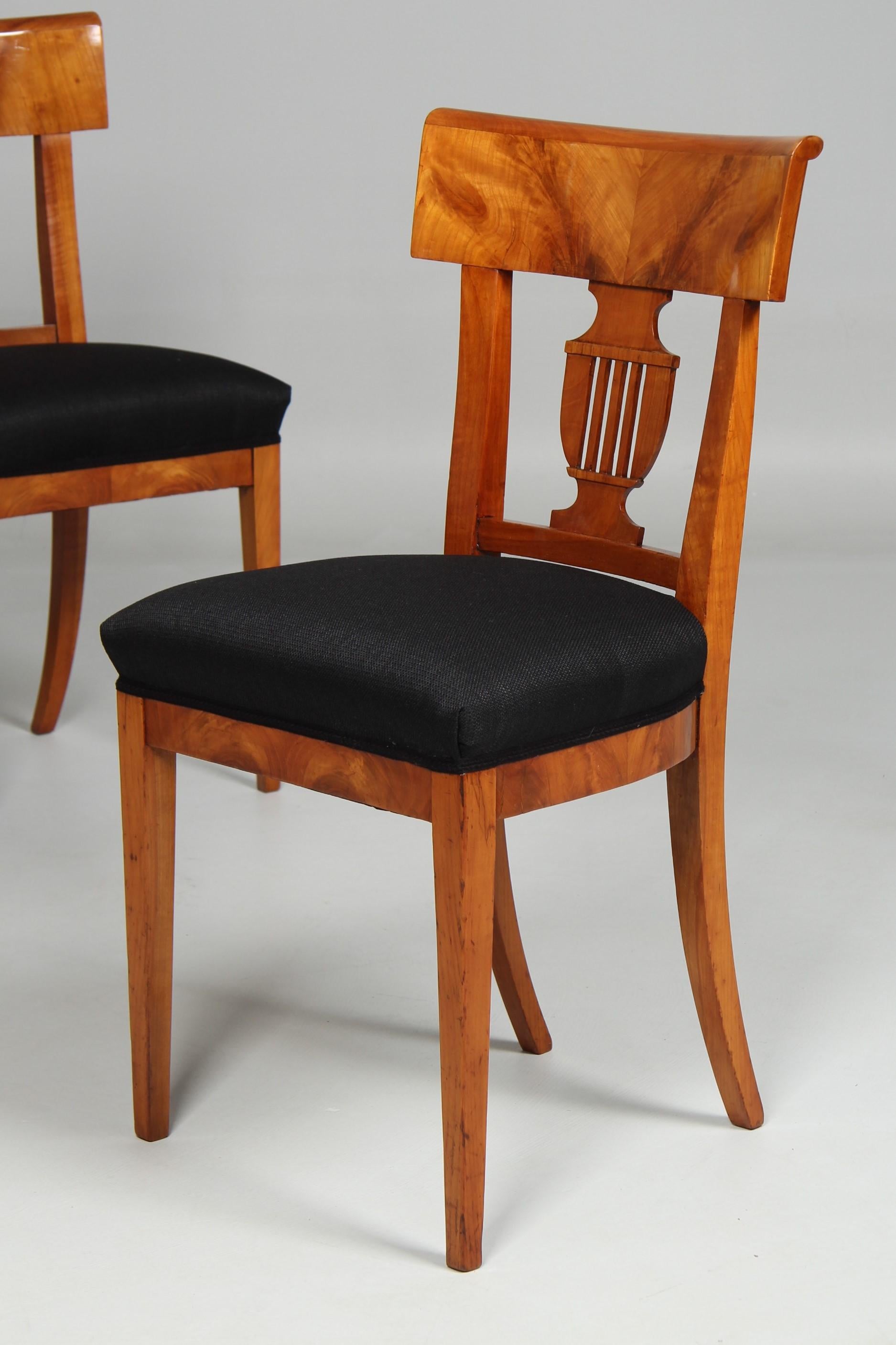 Tedesco Set di sei sedie Biedermeier, ciliegio, Germania meridionale, circa 1830 in vendita