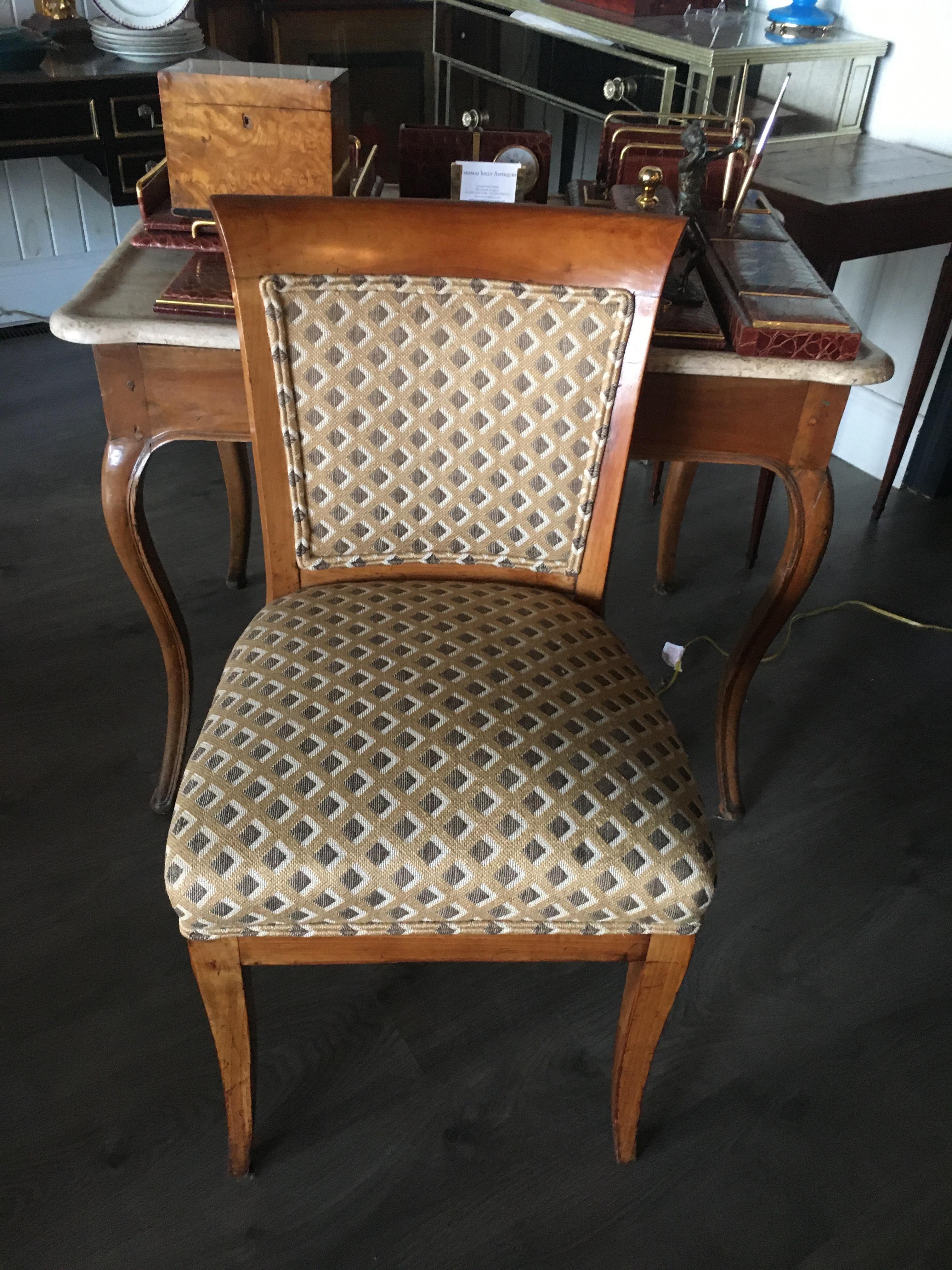 Set of Six Northern Italian Fruitwood Dining Chairs, Great Scale For Comfort. For Sale 3