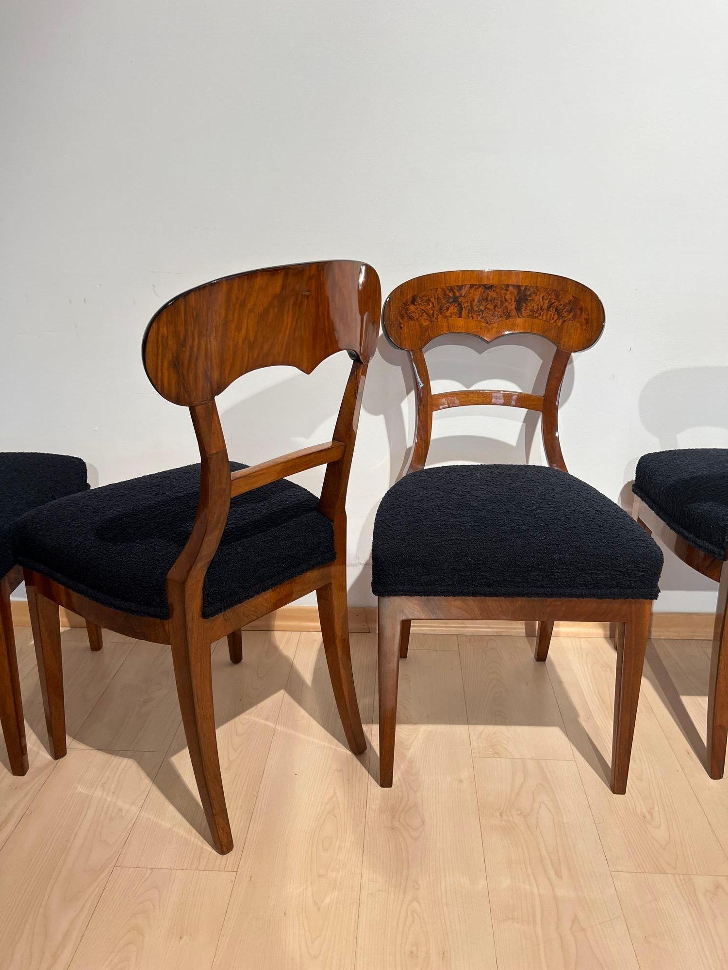 Set of Six Biedermeier Shovel Chairs, Walnut, Roots Veneer, South Germany, 1840s For Sale 4