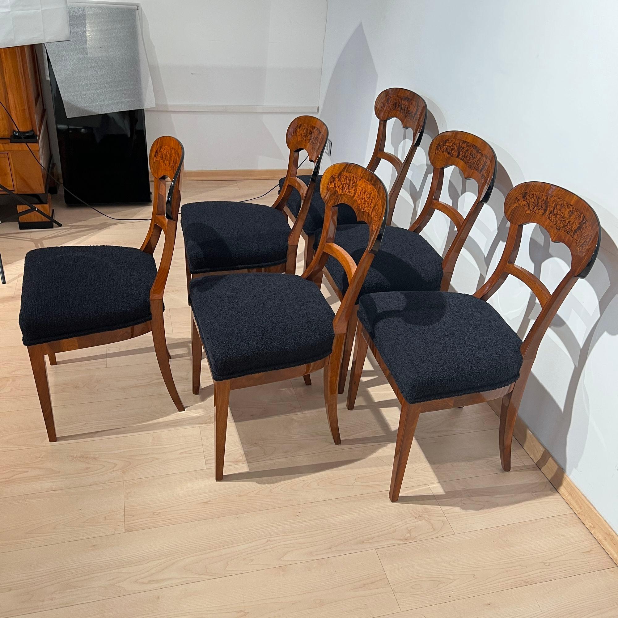 Set of Six Biedermeier Shovel Chairs, Walnut, Roots Veneer, South Germany, 1840s For Sale 1