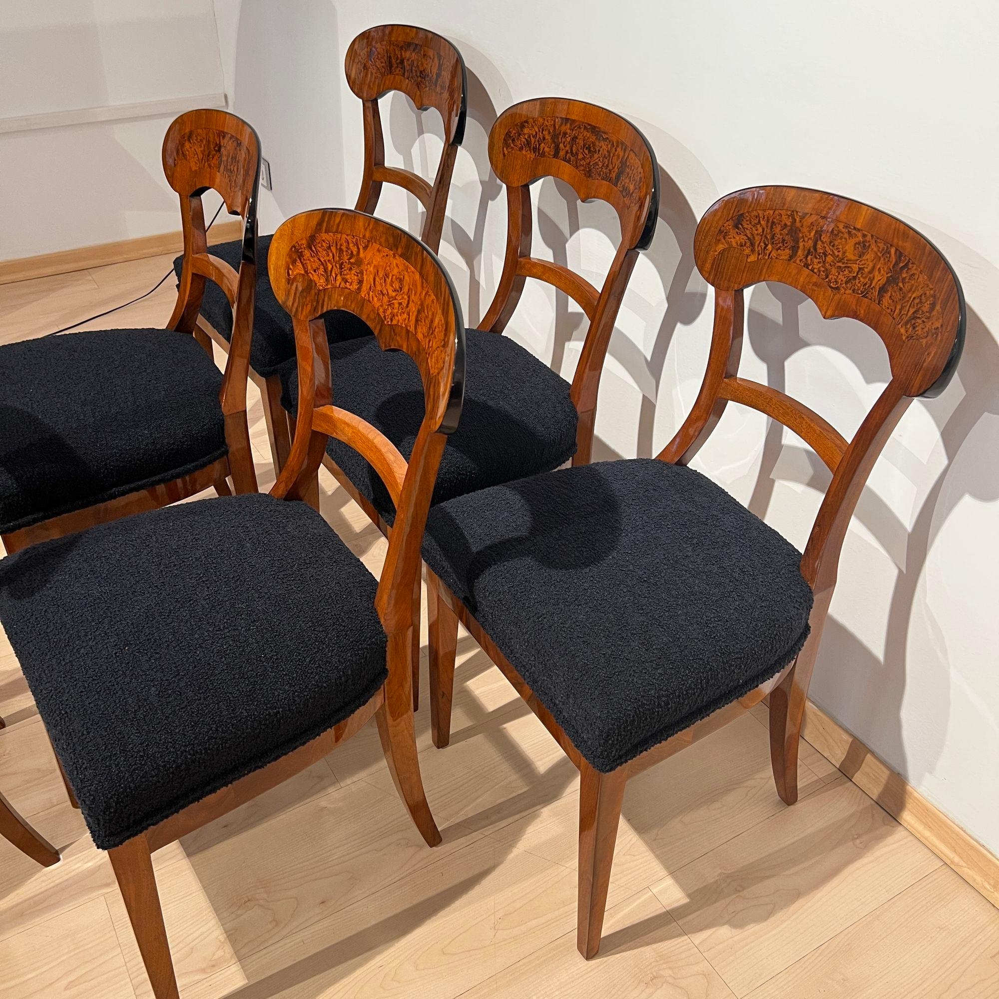 Set of Six Biedermeier Shovel Chairs, Walnut, Roots Veneer, South Germany, 1840s For Sale 2