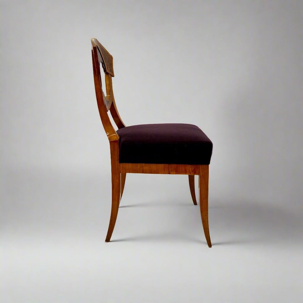 Ensemble de six chaises d'appoint Biedermeier en vente 1