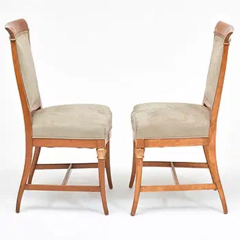 Ensemble de six chaises de style Biedermeier avec tapisserie en daim en vente 2