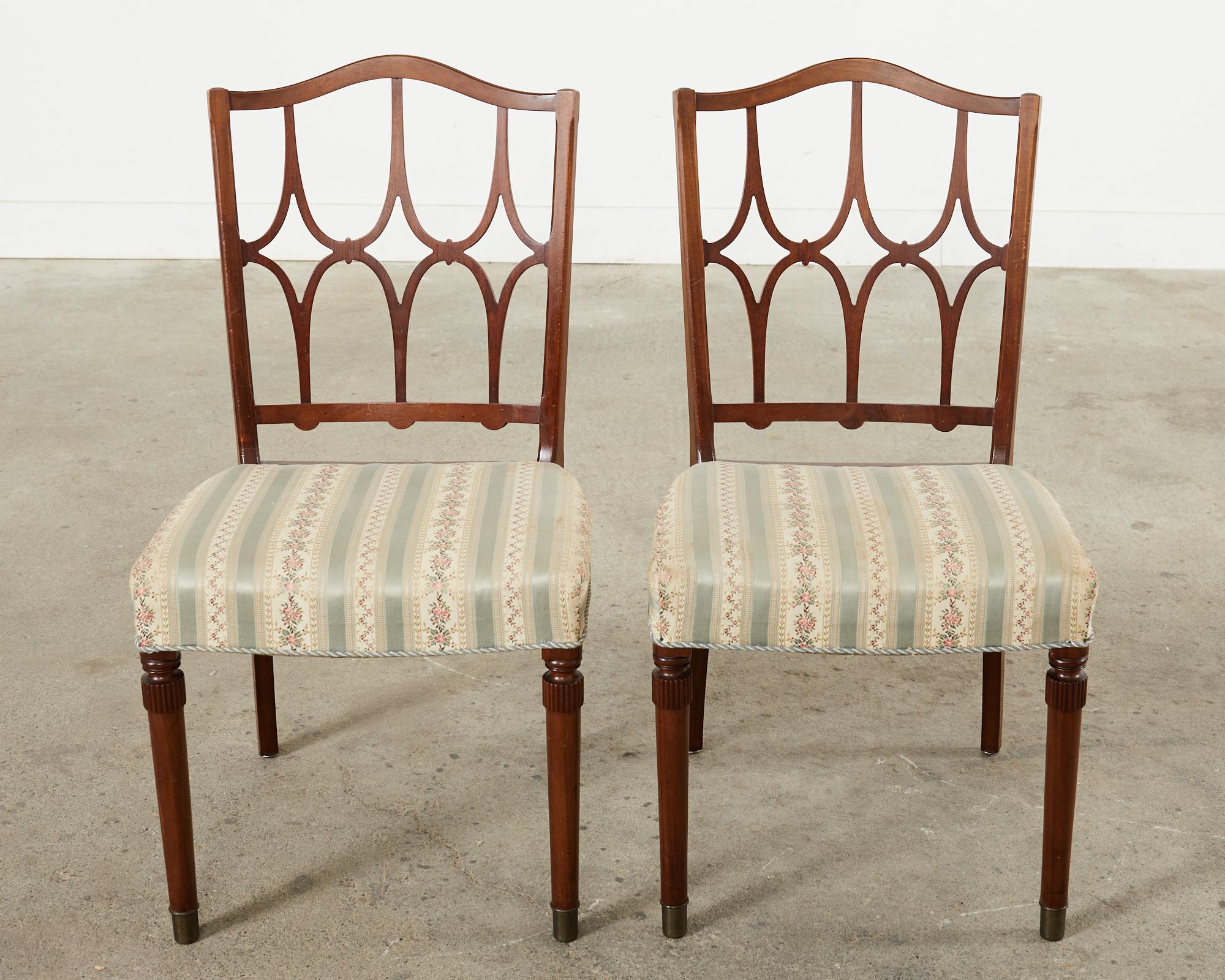 Set of Six Billy Haines Style Midcentury Dining Chairs In Good Condition For Sale In Rio Vista, CA