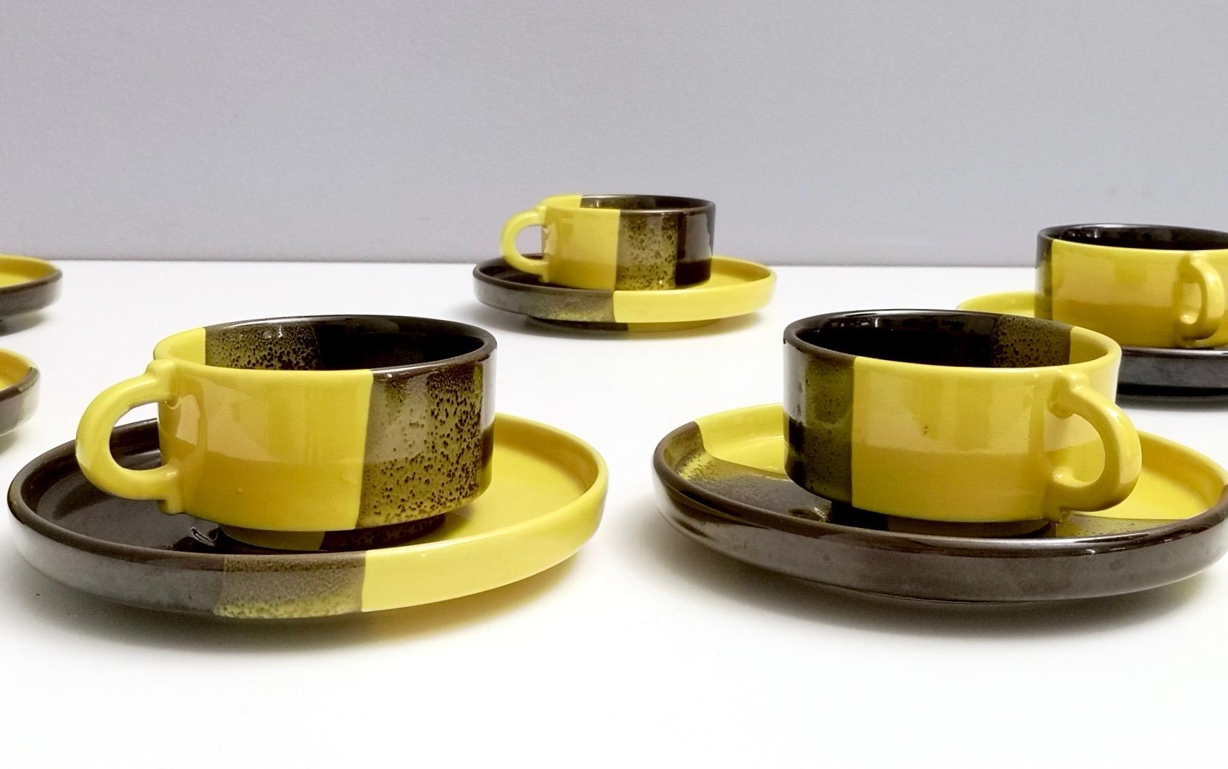 Lacquered Set of Six Black, Olive Green and Yellow Cups by SIC Ceramiche Artistiche, 1970s