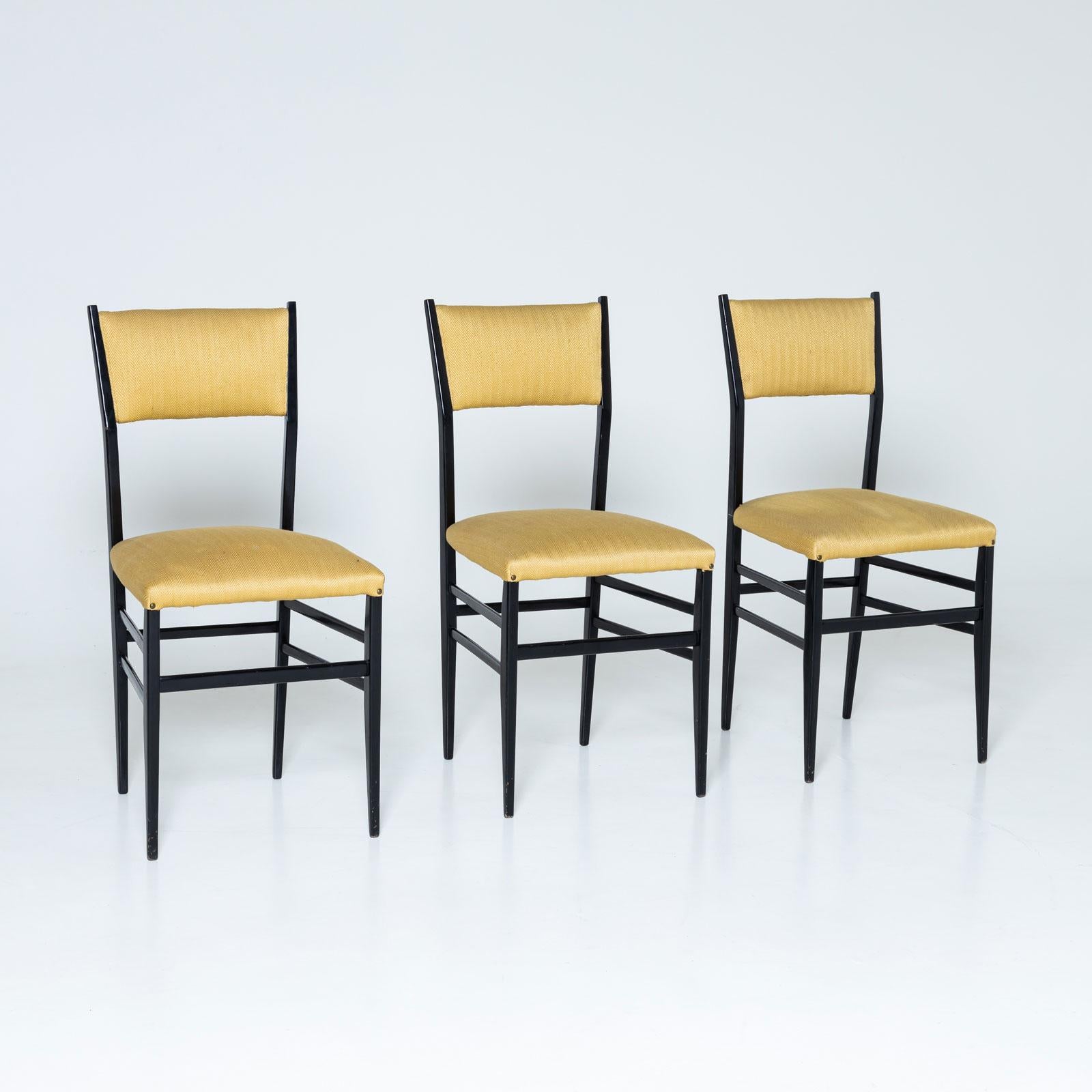 Set of six black Superleggera Chairs by Giò Ponti, Italy Mid-20th Century For Sale 5