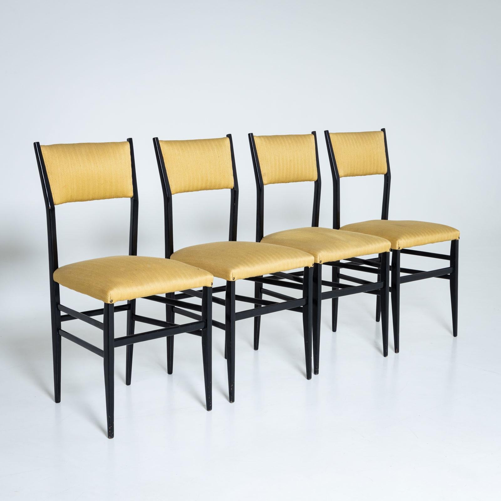 Set of six black Superleggera Chairs by Giò Ponti, Italy Mid-20th Century For Sale 7