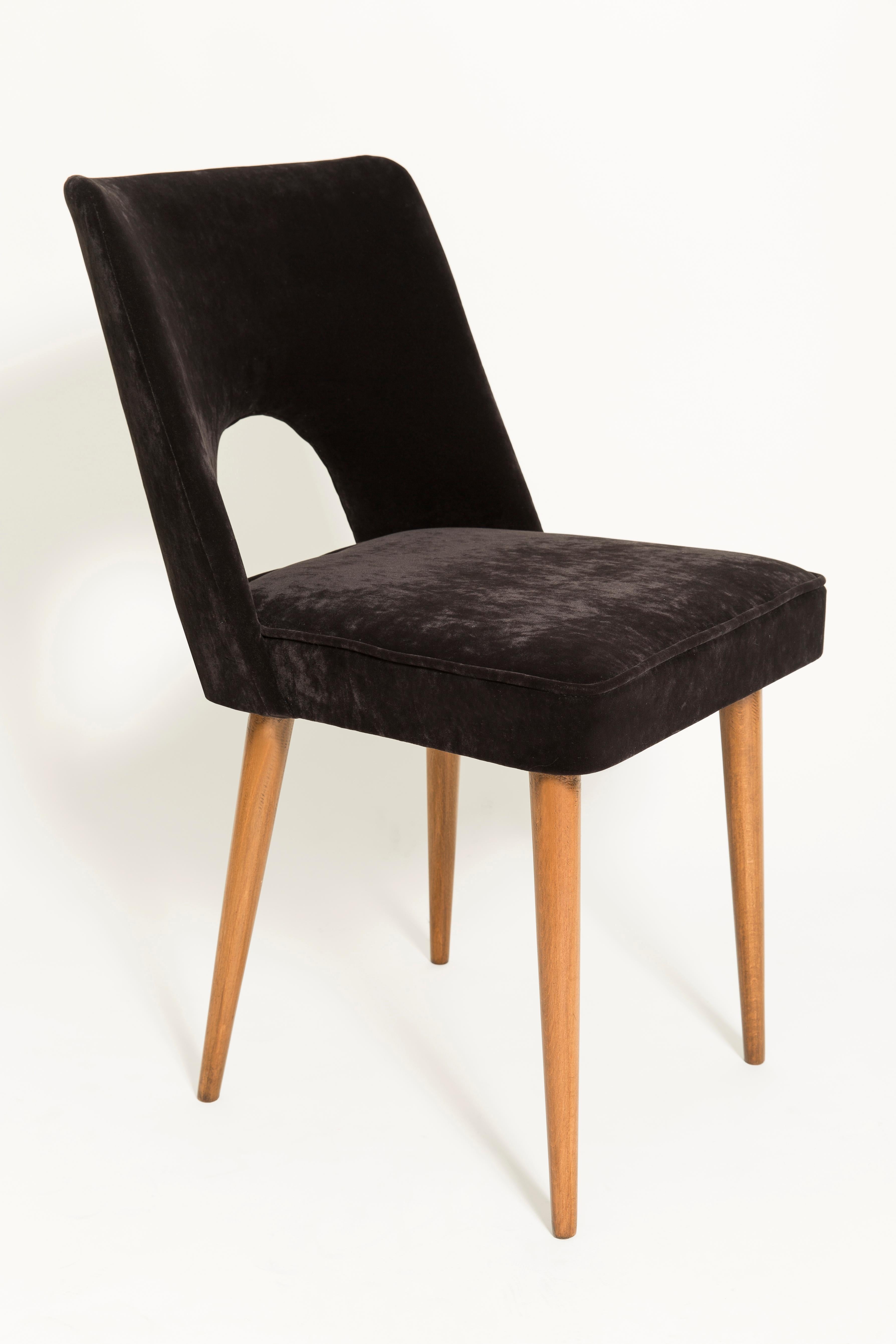 Mid-Century Modern Set of Six Black Velvet 'Shell' Chairs, 1960s