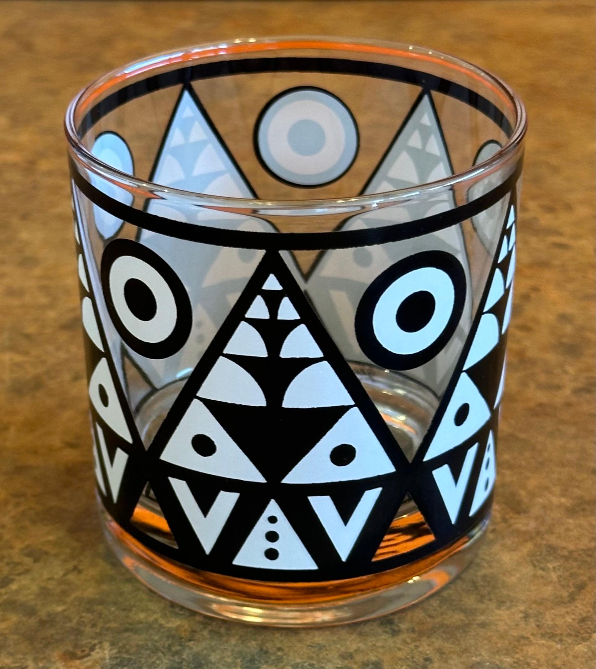Set von sechs schwarz-weißen „Tiki“-Cocktailgläsern von Georges Briard im Angebot 2