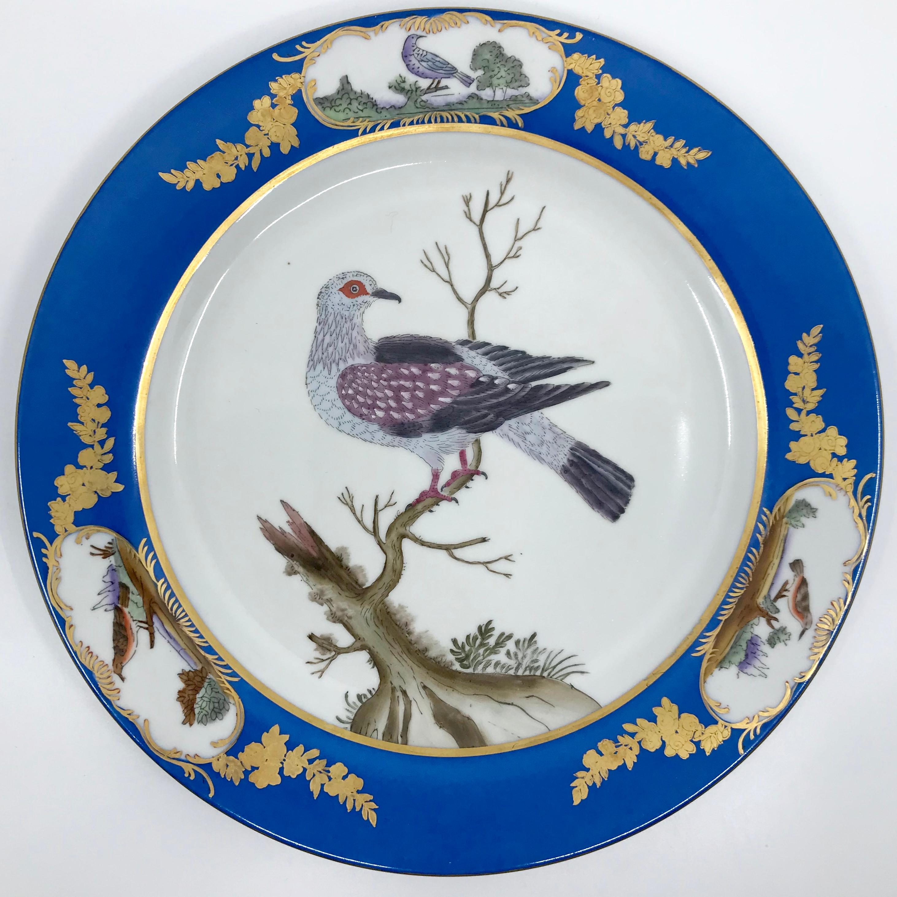 20ième siècle Ensemble de six assiettes oiseaux bleues et blanches en vente