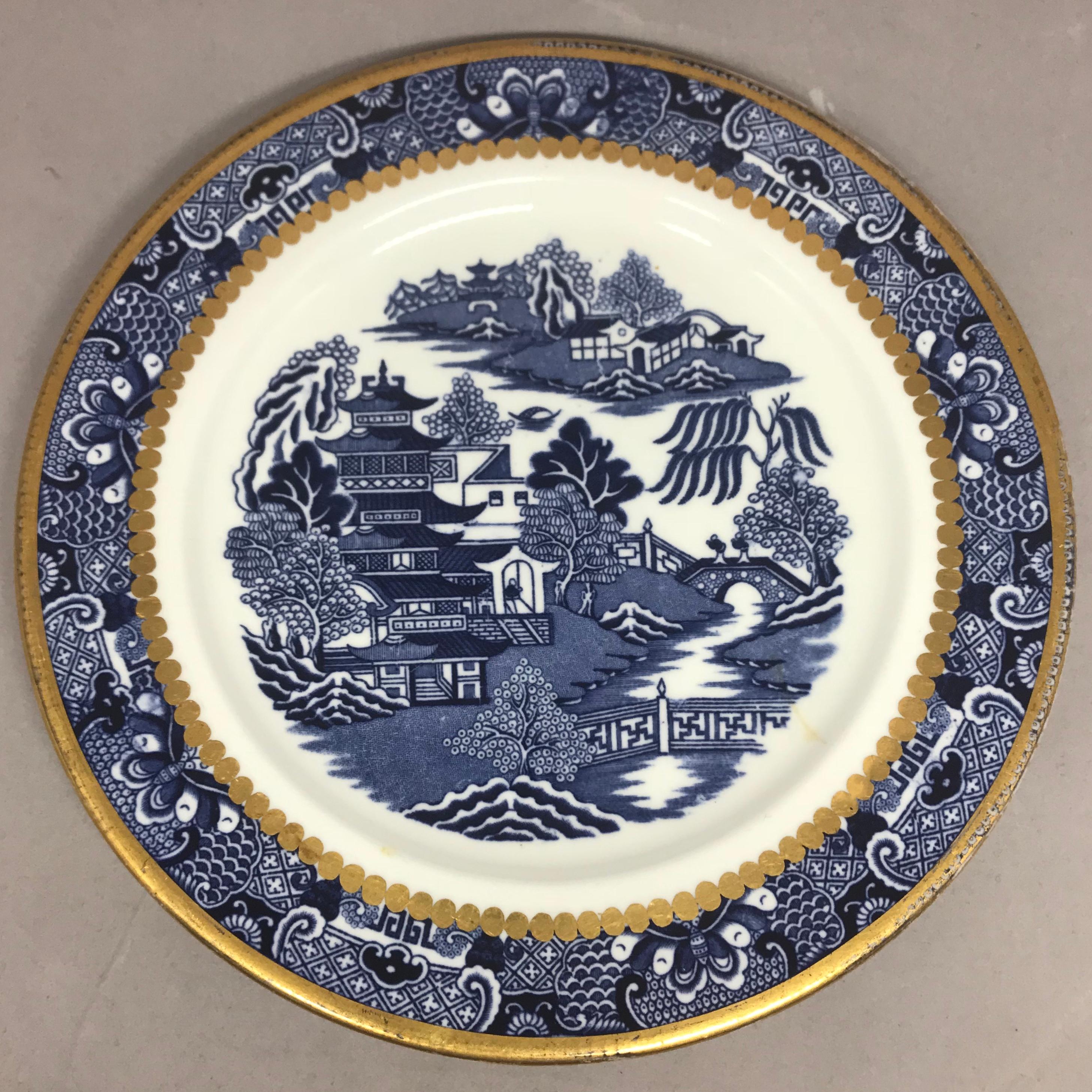 Porcelain Set of Six Blue and White English Plates